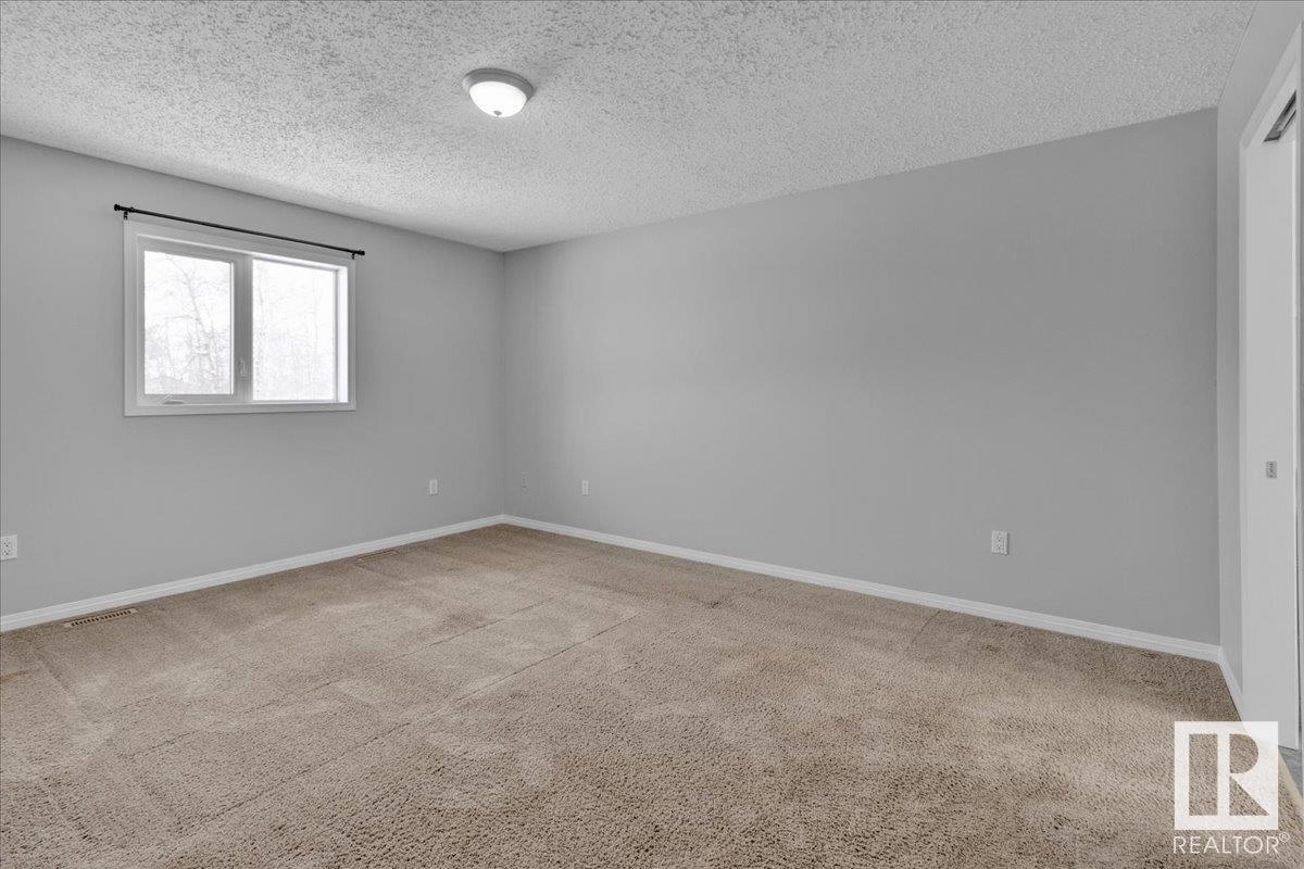 39, 57022 Rge Rd 233