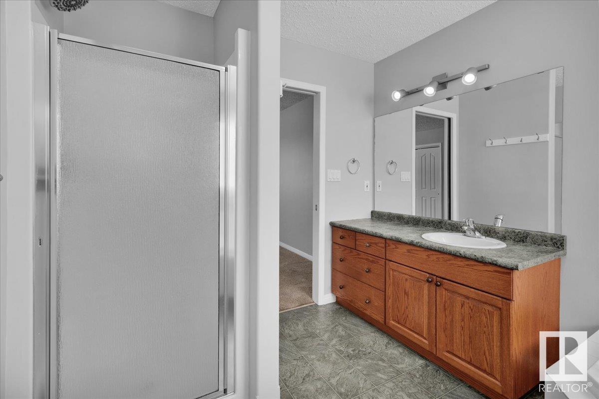 39, 57022 Rge Rd 233