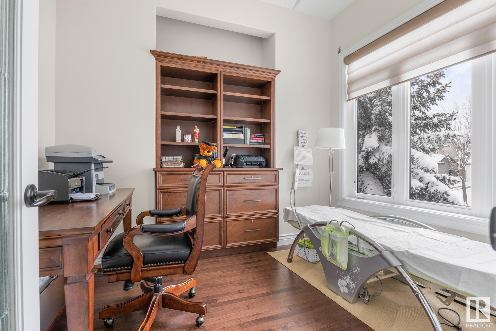 79 OAK VISTA Drive