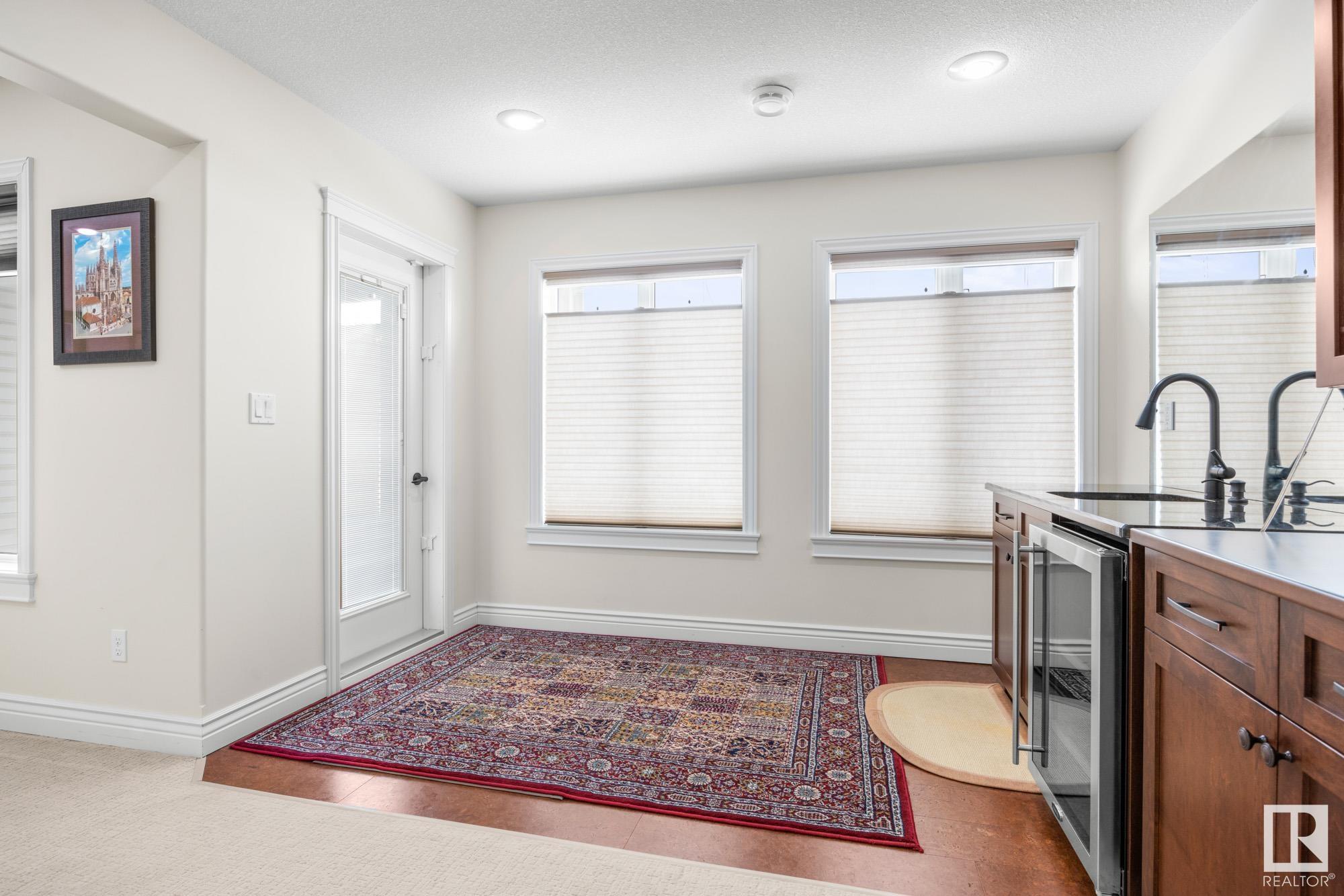 79 OAK VISTA Drive