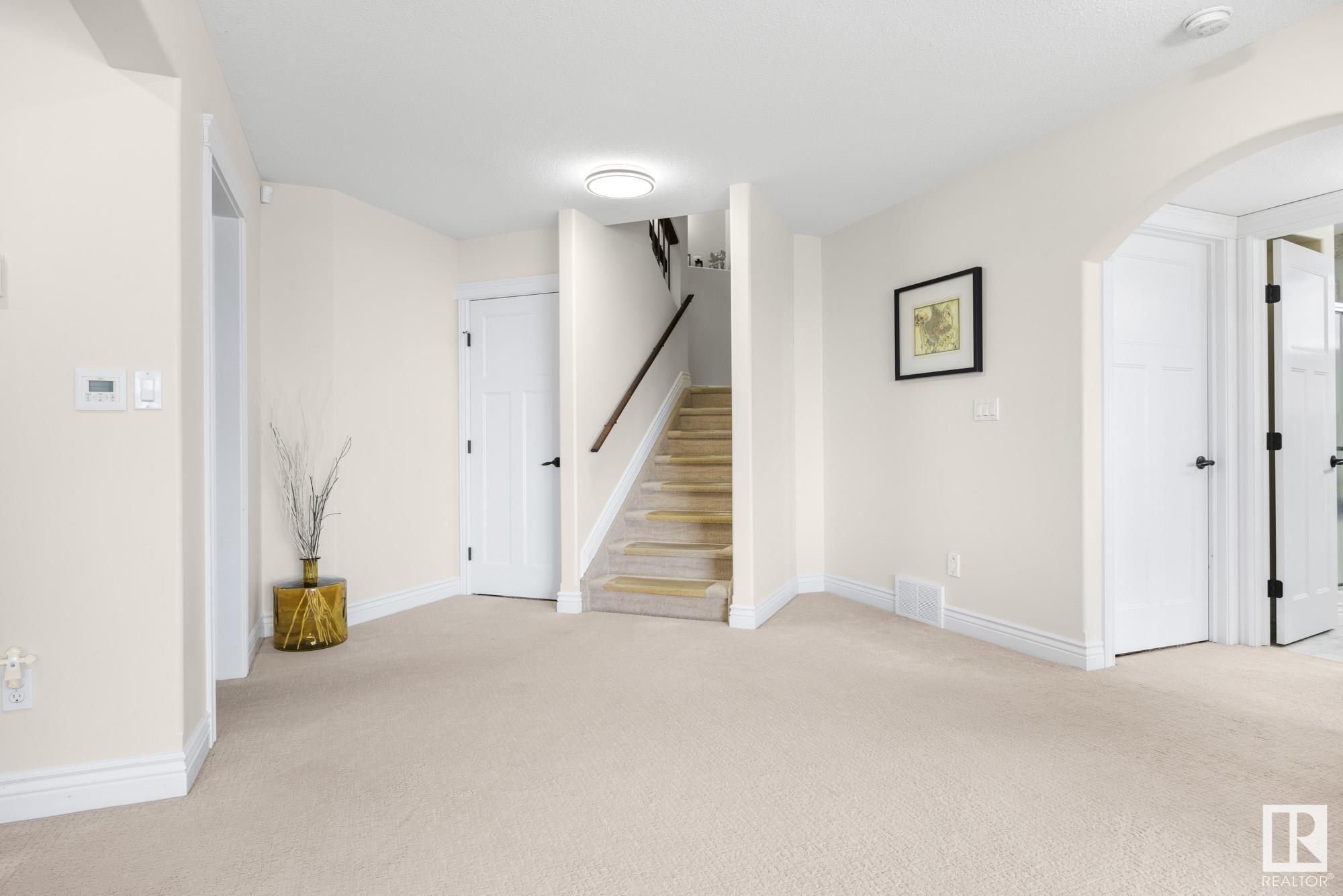 79 OAK VISTA Drive