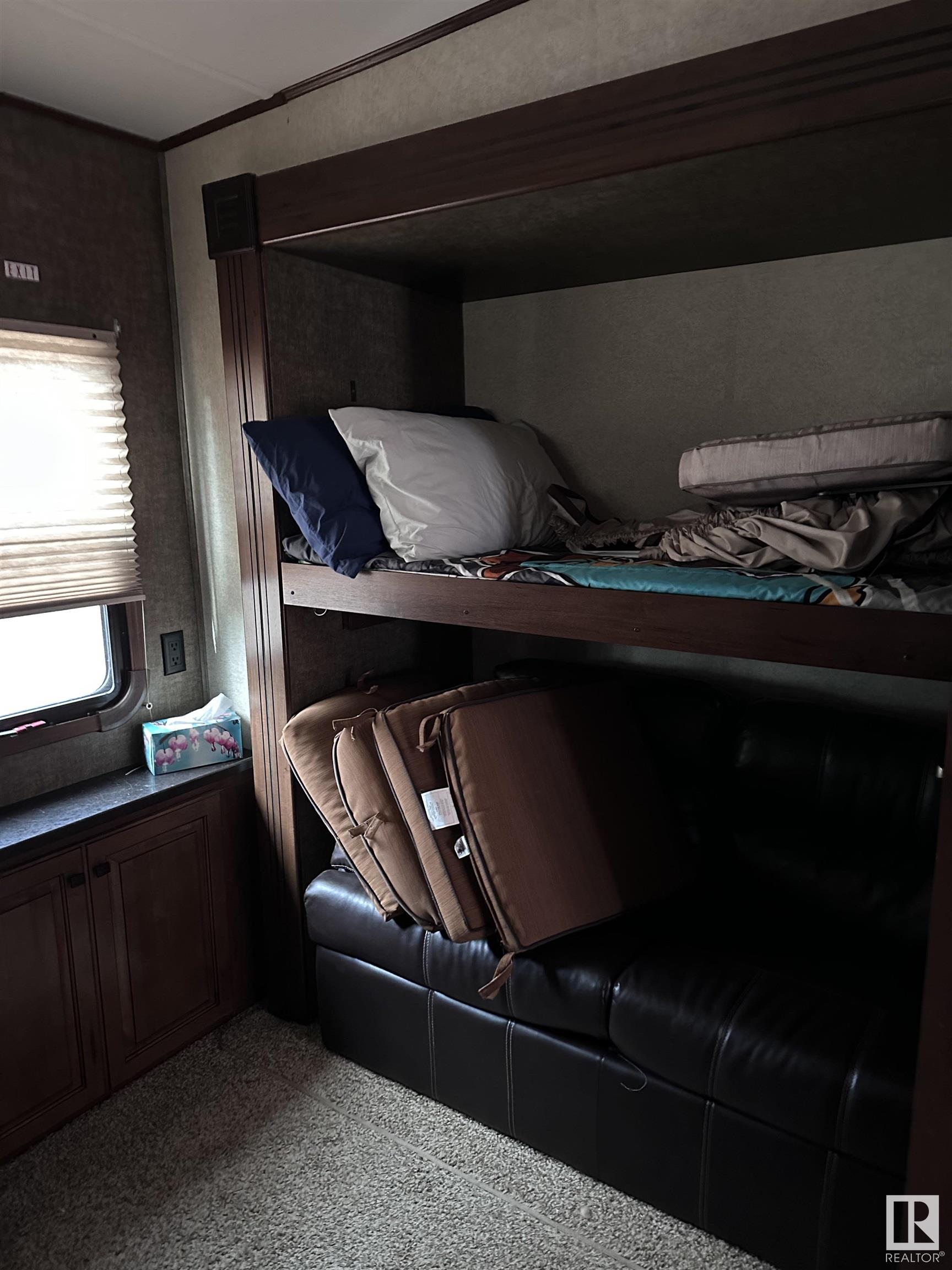 28 53213a Highway 31