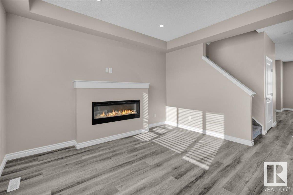 8125 CHAPPELLE Way