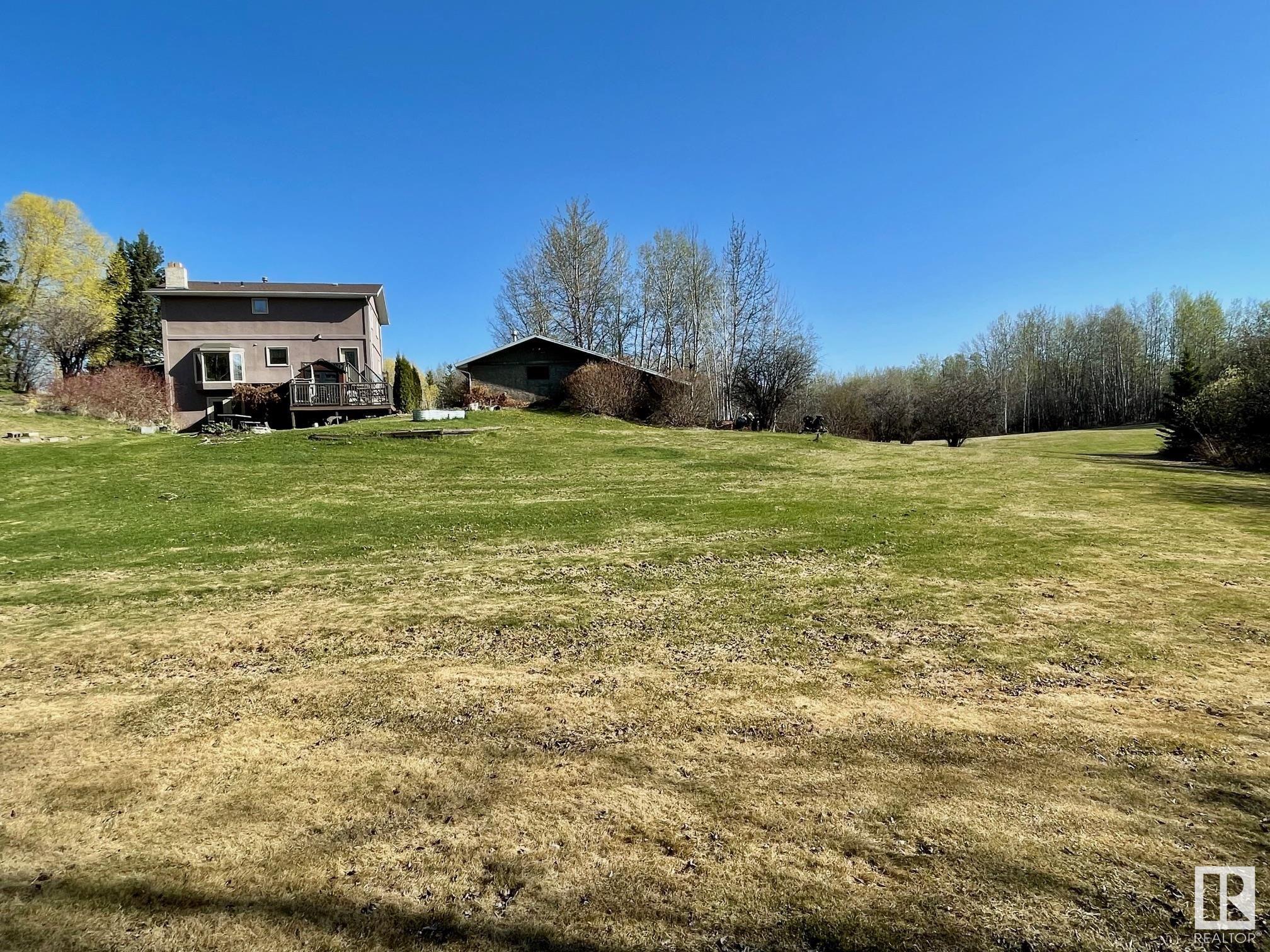 16 1511 PARKLAND Drive