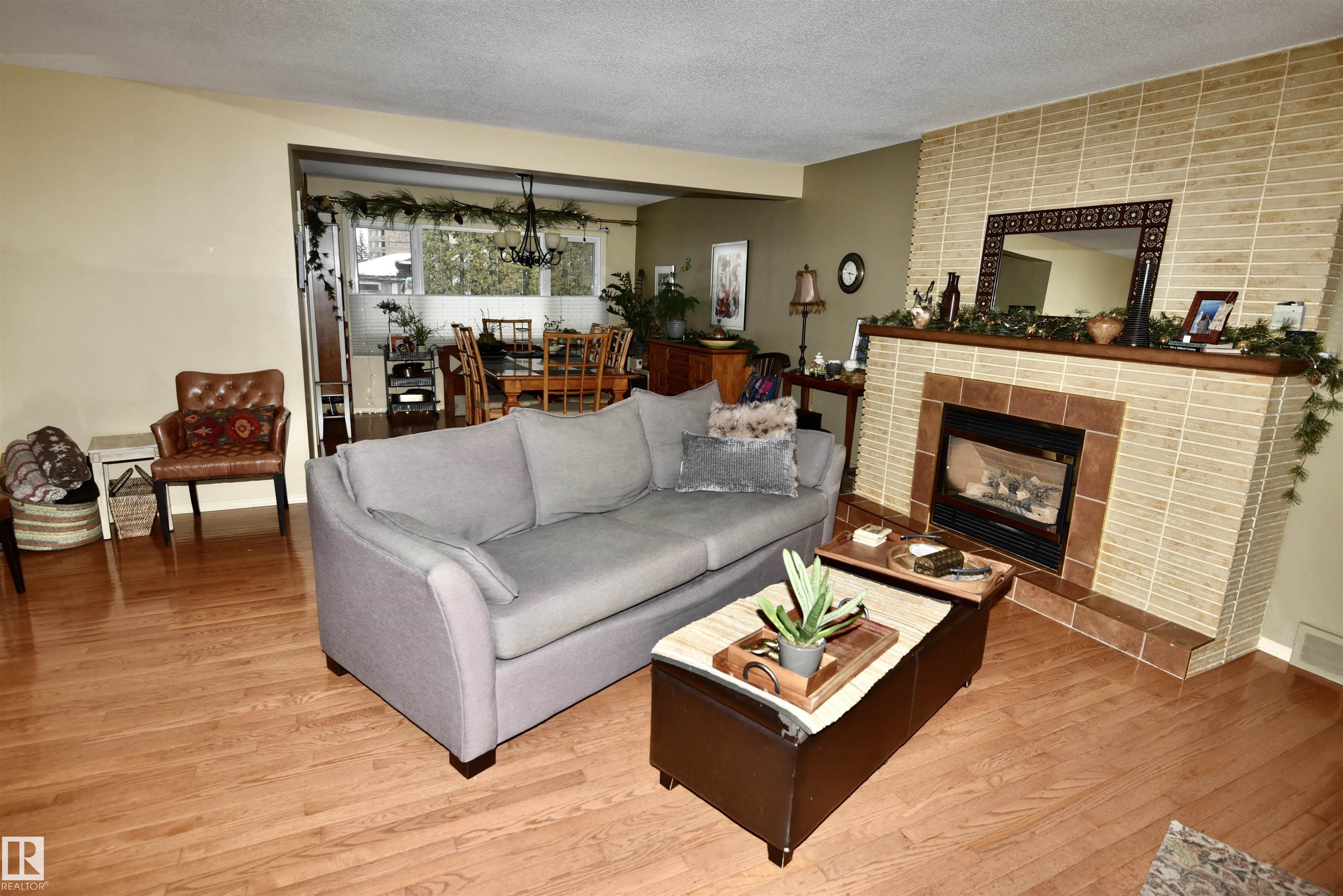 Picture for 13910 101A AV NW