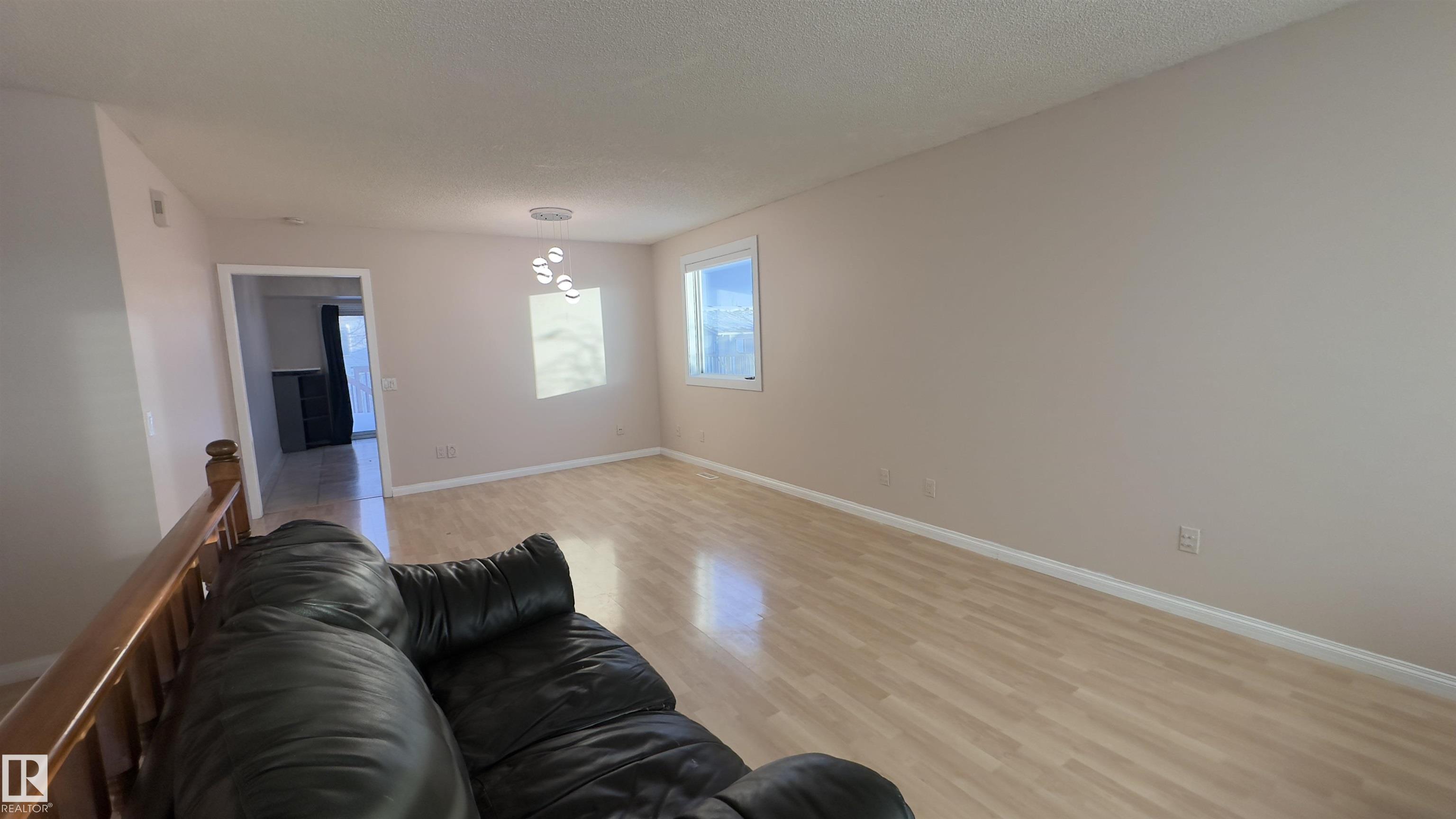 Picture for 13085 39 ST NW