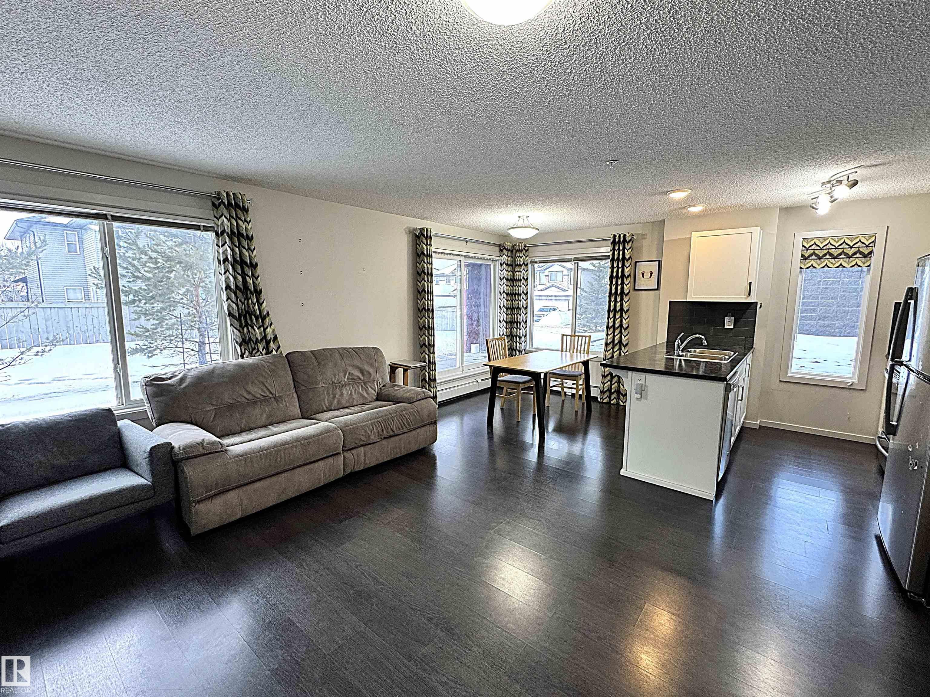 Picture for #117 5521 7 AV SW