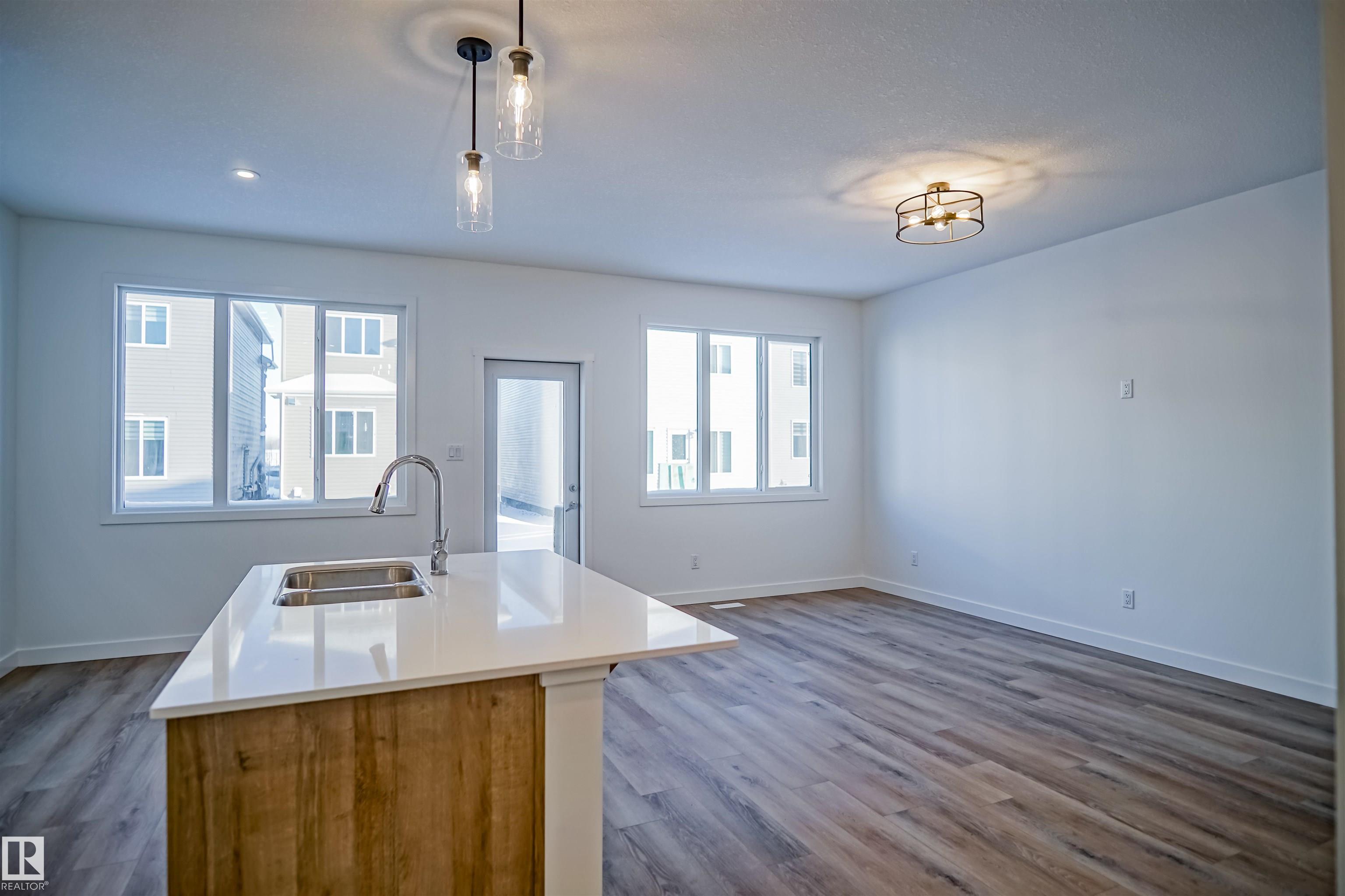 Picture for 17632 4 ST NE