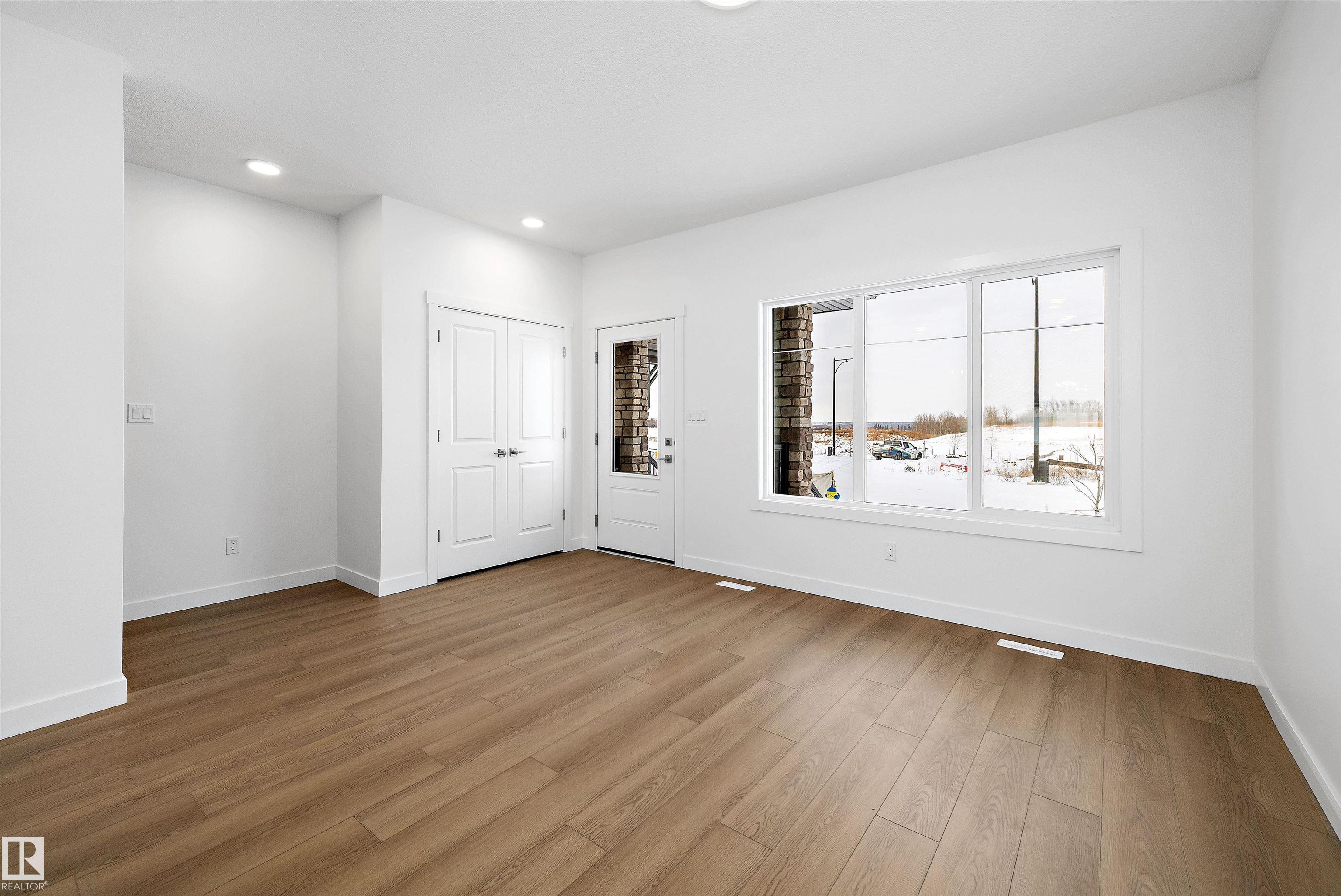 Picture for 4570 WARBLER LOOP NW