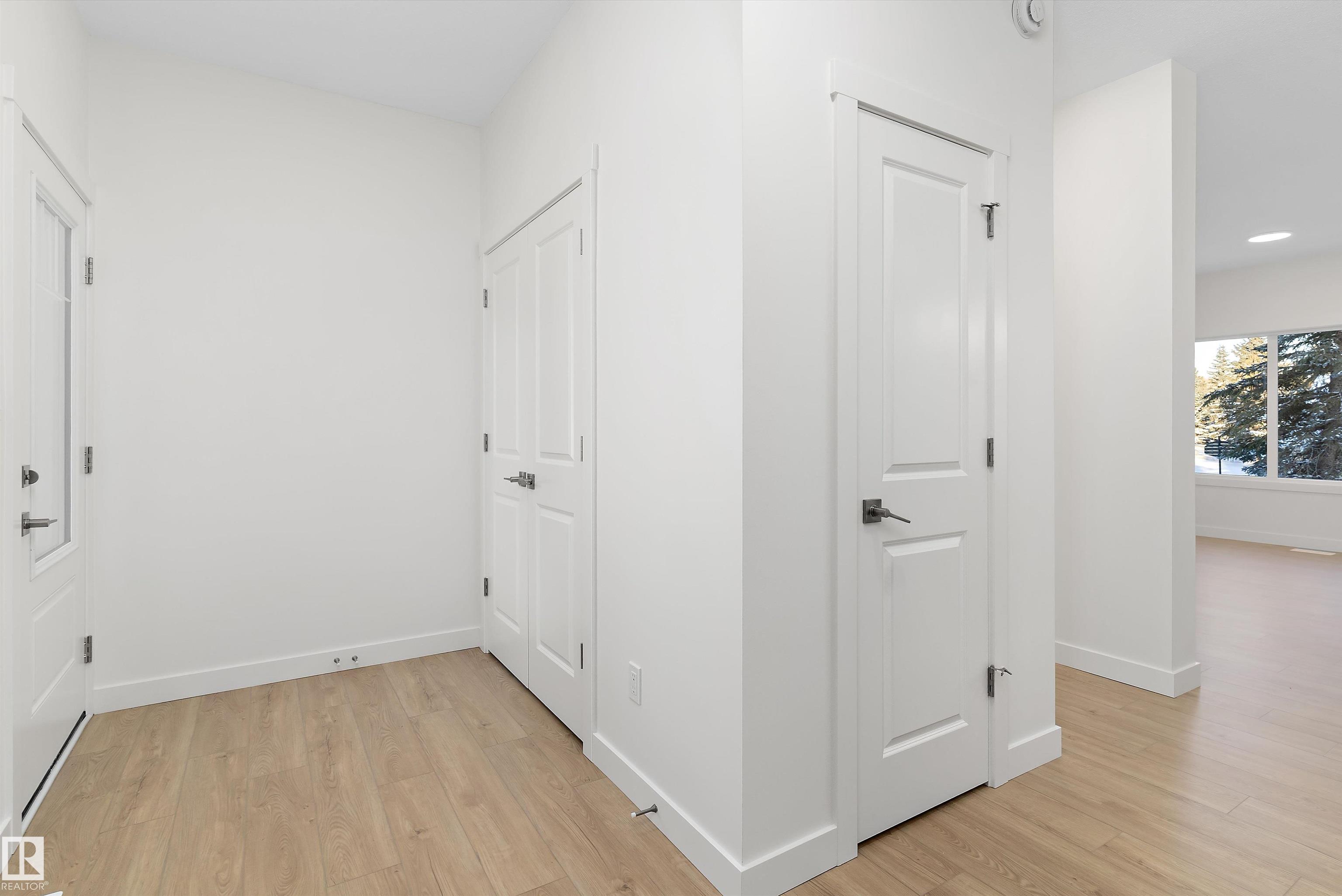 Picture for 20708 43 AV NW