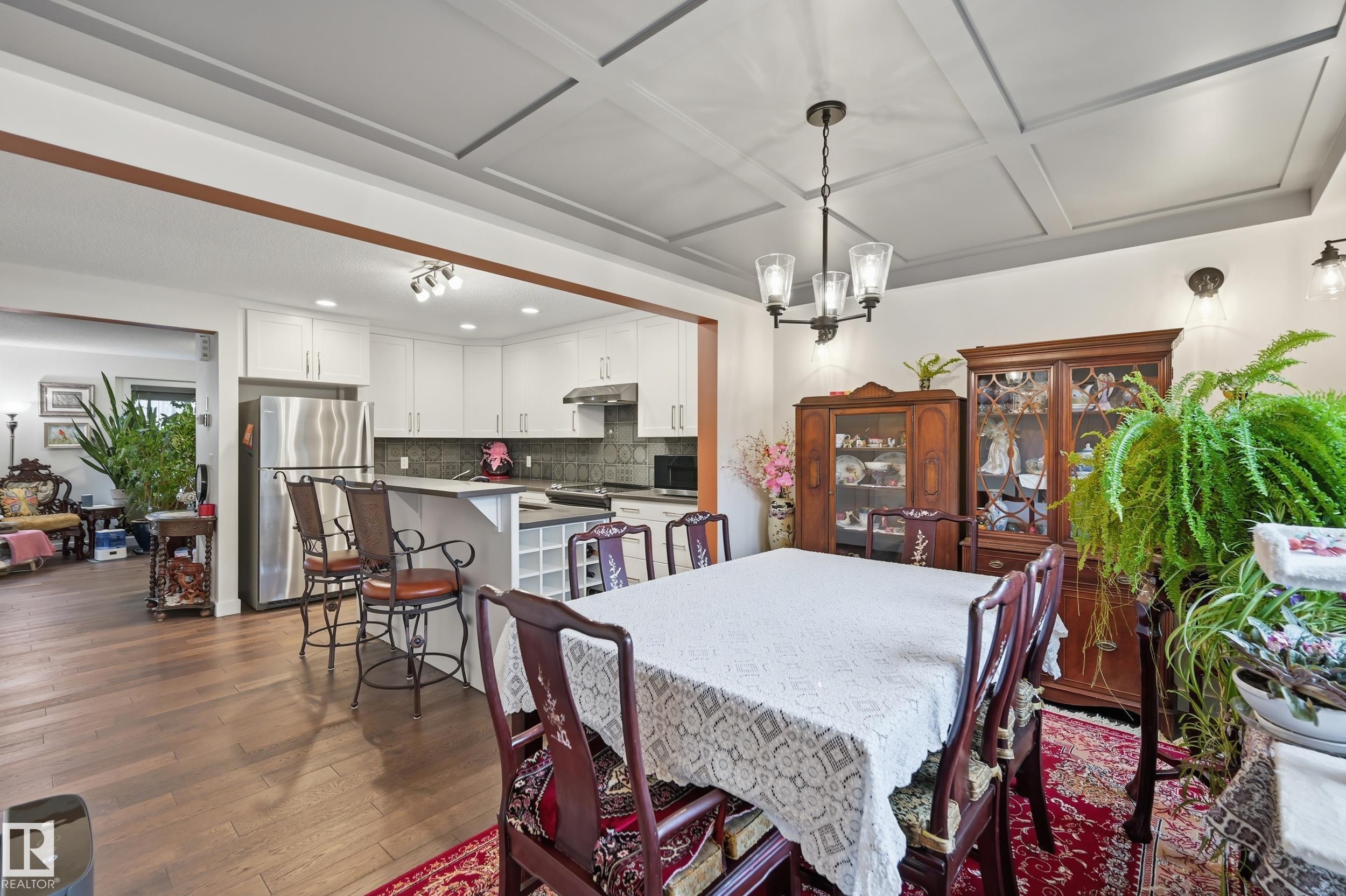 Photo 12 at 22112 88 Avenue NW, Rosenthal, Edmonton