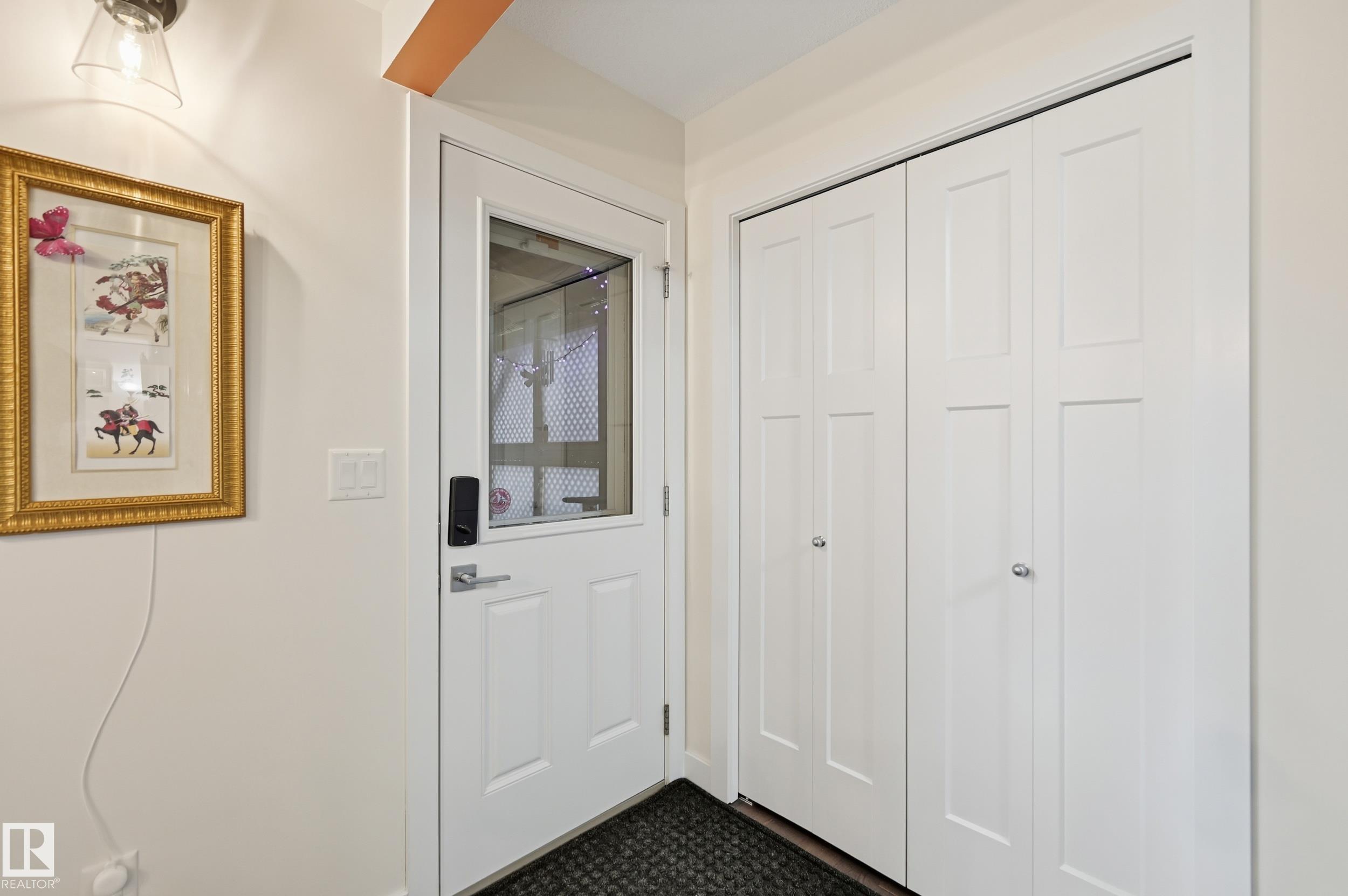 Photo 17 at 22112 88 Avenue NW, Rosenthal, Edmonton