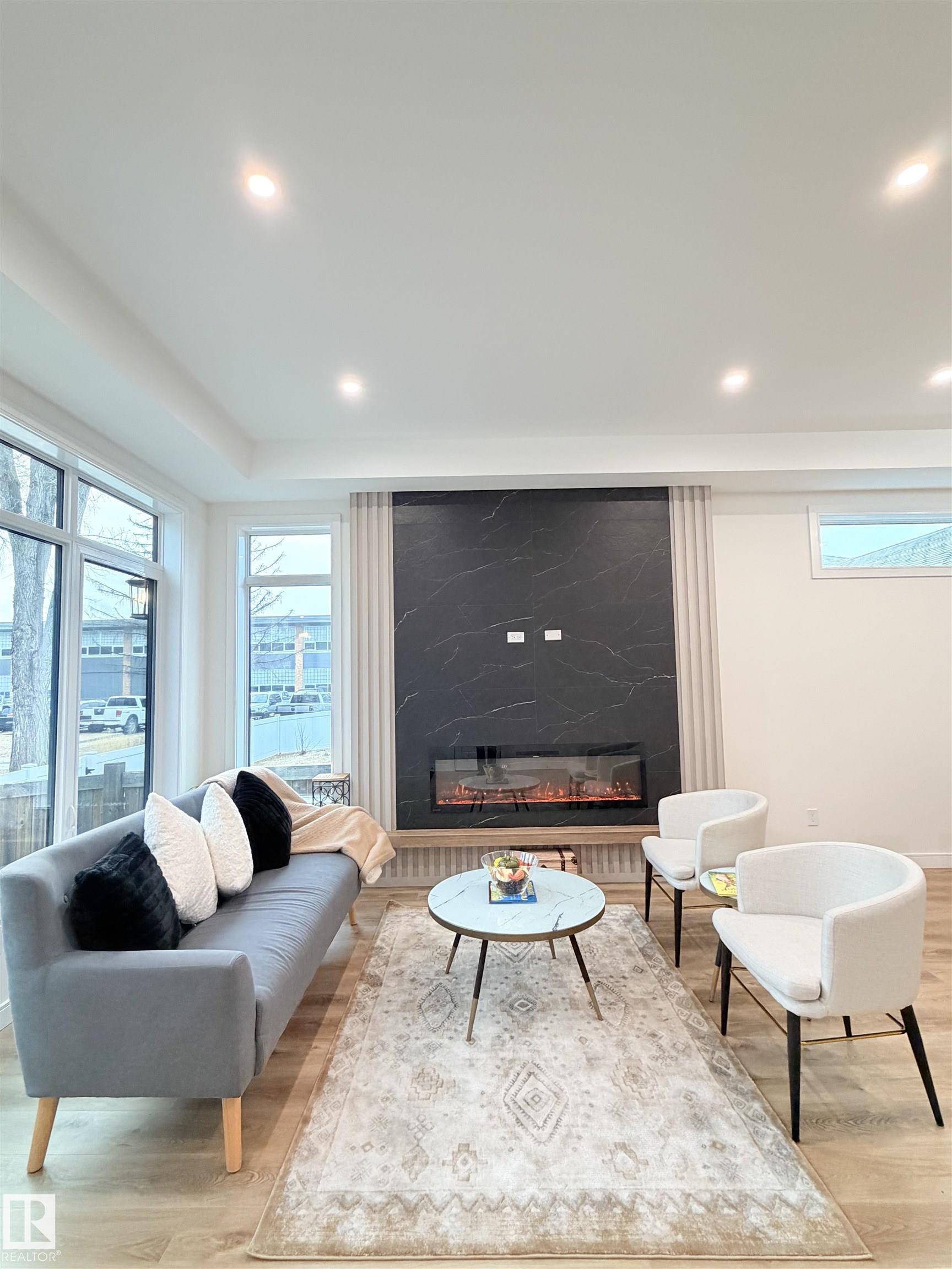 Photo 25 at 7942 89 Avenue NW, Idylwylde, Edmonton