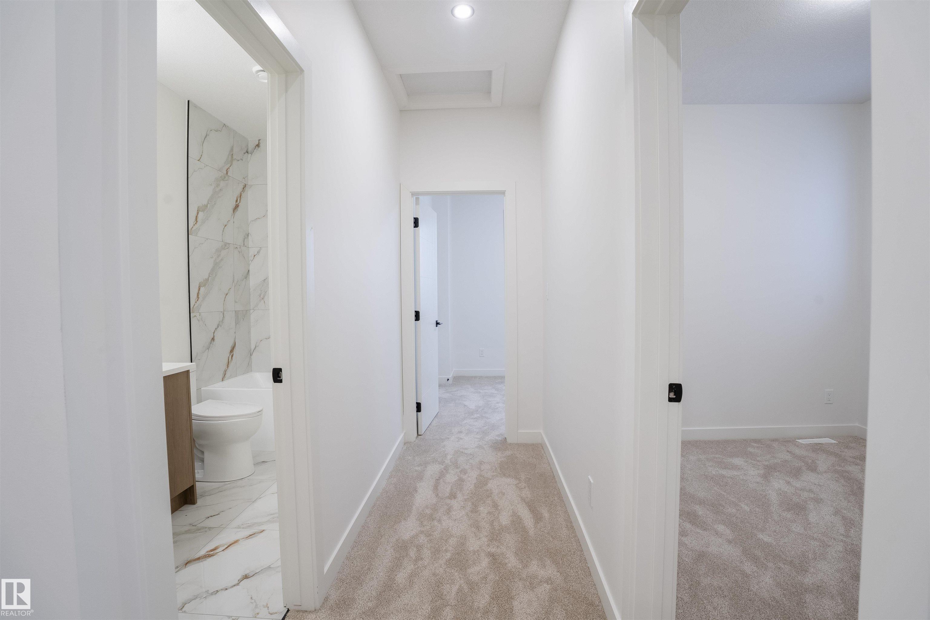 Photo 22 at 5211 104a Street NW, Pleasantview, Edmonton