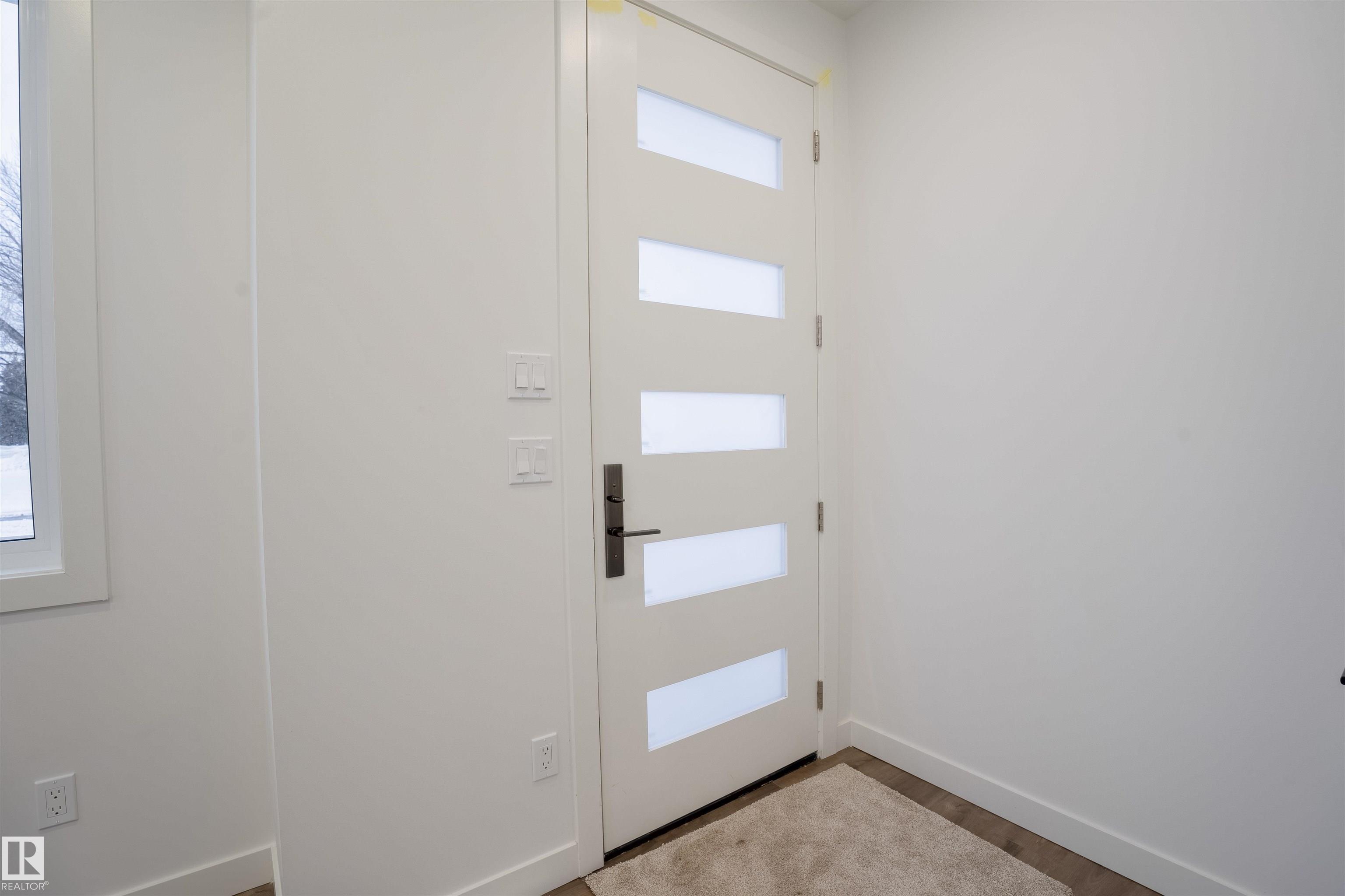 5211 104a Street NW, Pleasantview, Edmonton