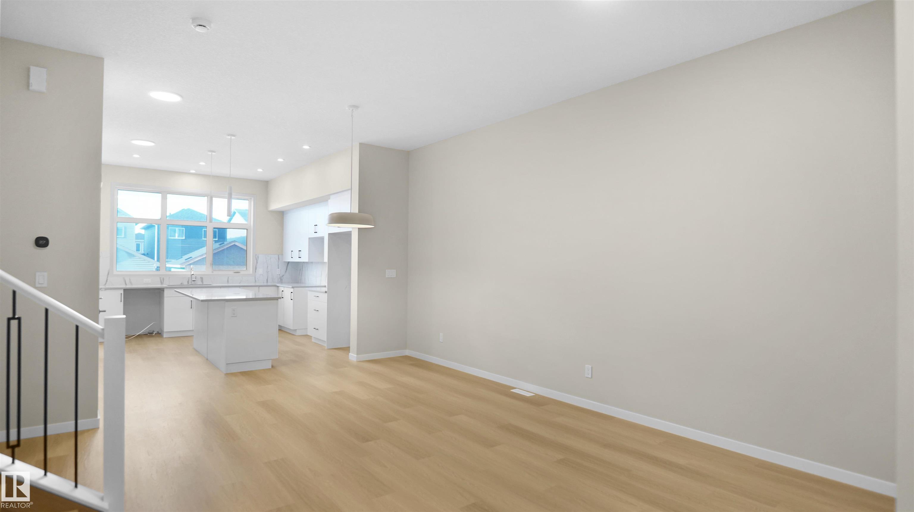 Photo 6 at 7116 51 Avenue, Elan, Beaumont