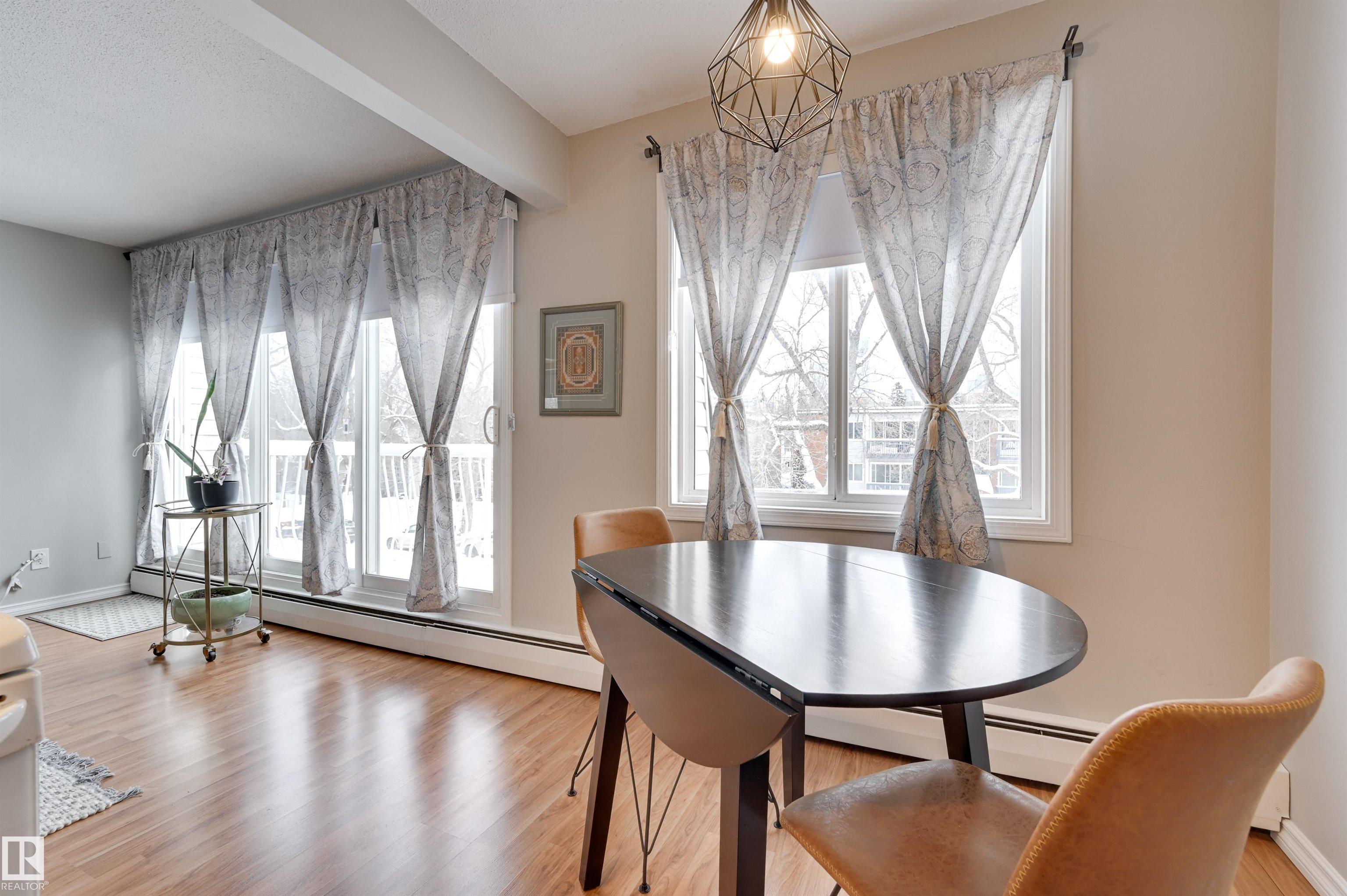 Photo 11 at 302 - 10230 114 Street NW, Wîhkwêntôwin, Edmonton