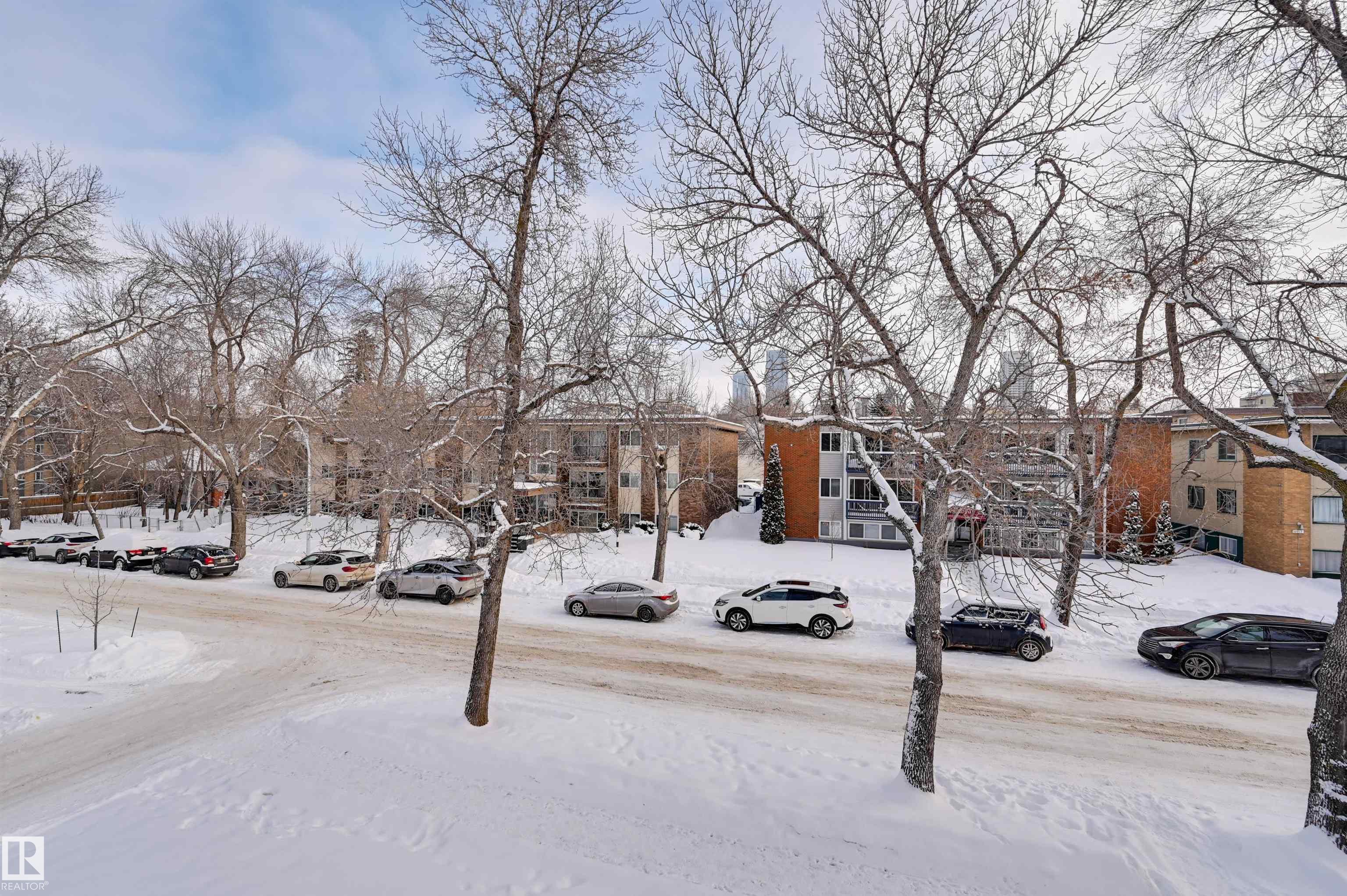 Photo 30 at 302 - 10230 114 Street NW, Wîhkwêntôwin, Edmonton