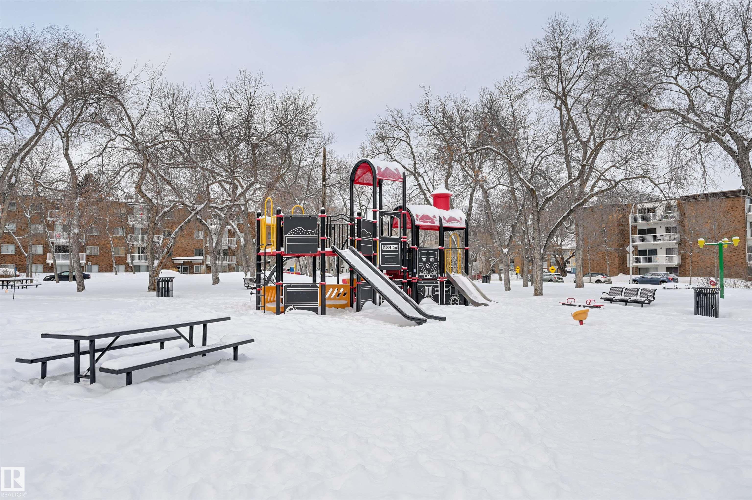 Photo 33 at 302 - 10230 114 Street NW, Wîhkwêntôwin, Edmonton