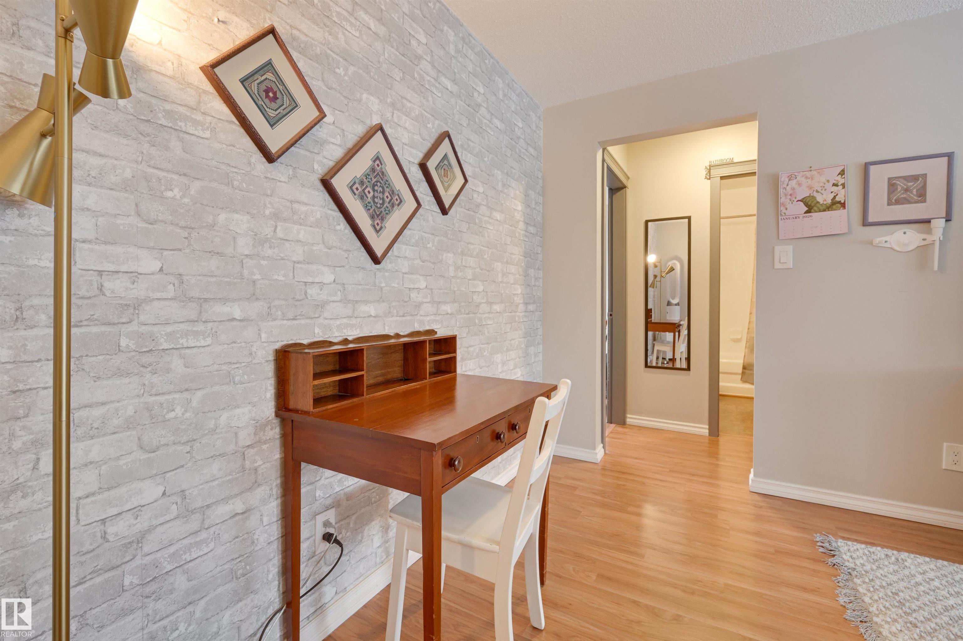 Photo 7 at 302 - 10230 114 Street NW, Wîhkwêntôwin, Edmonton