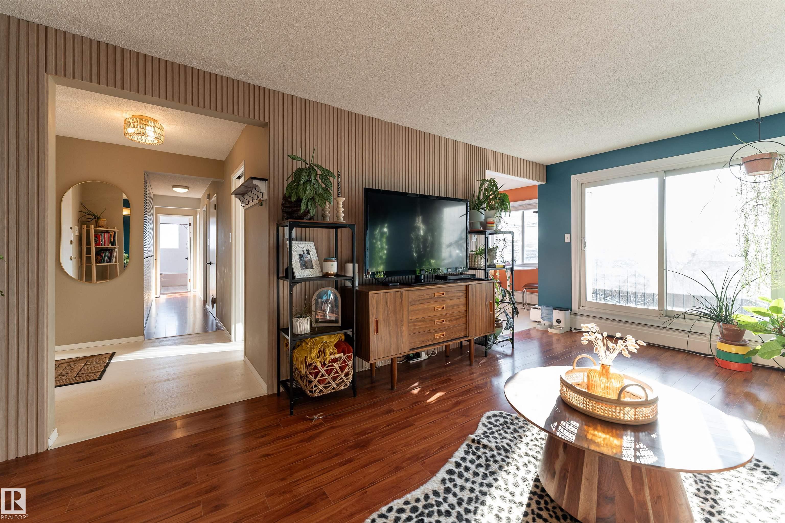 302 - 11435 41 Avenue NW, Royal Gardens, Edmonton