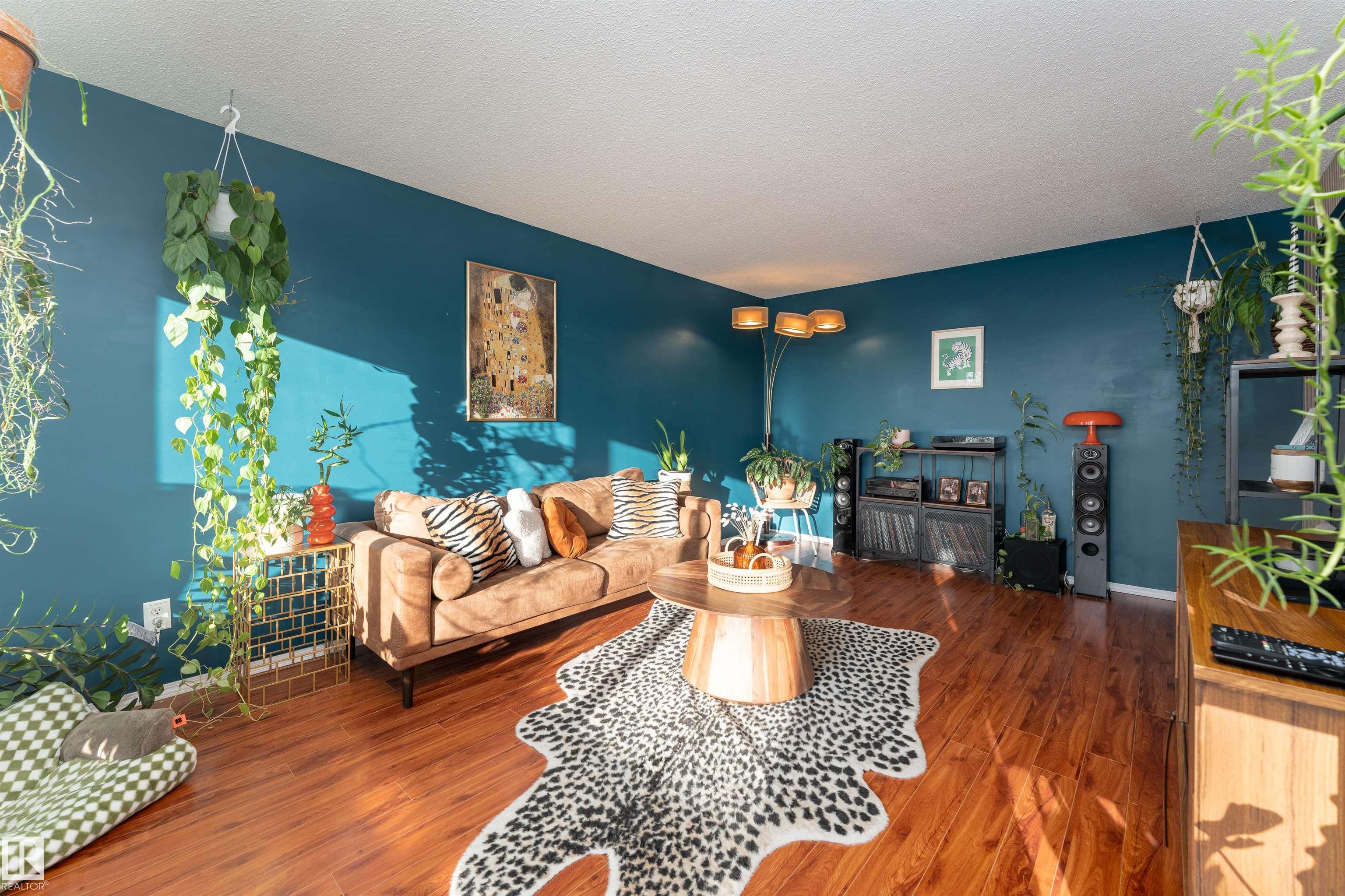 302 - 11435 41 Avenue NW, Royal Gardens, Edmonton