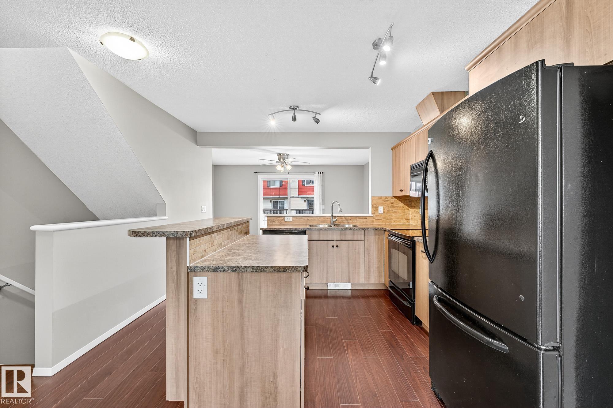 Photo 7 at 36 - 3751 12 Street NW, Tamarack, Edmonton