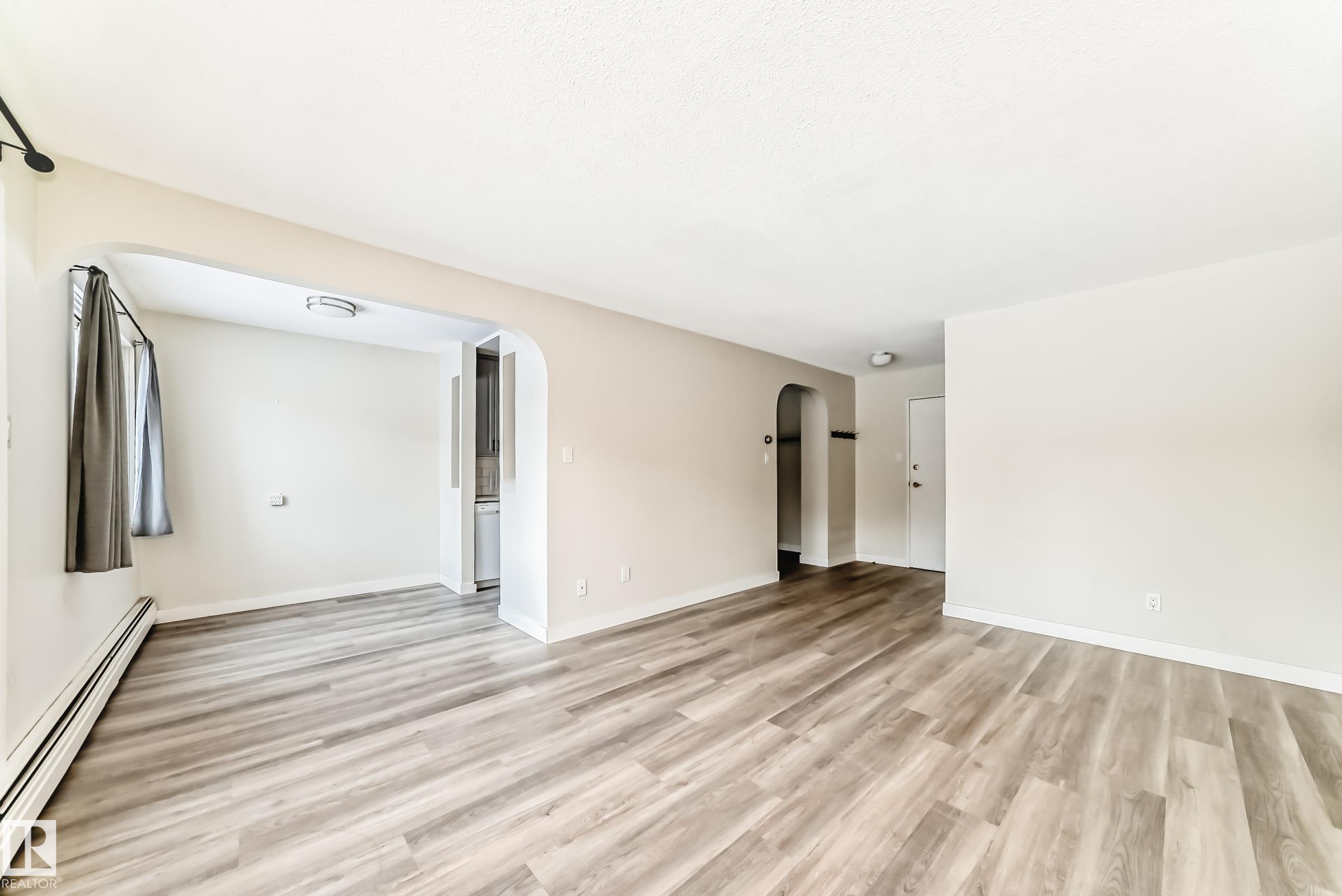 Photo 17 at 204 - 11420 40 Avenue NW, Royal Gardens, Edmonton