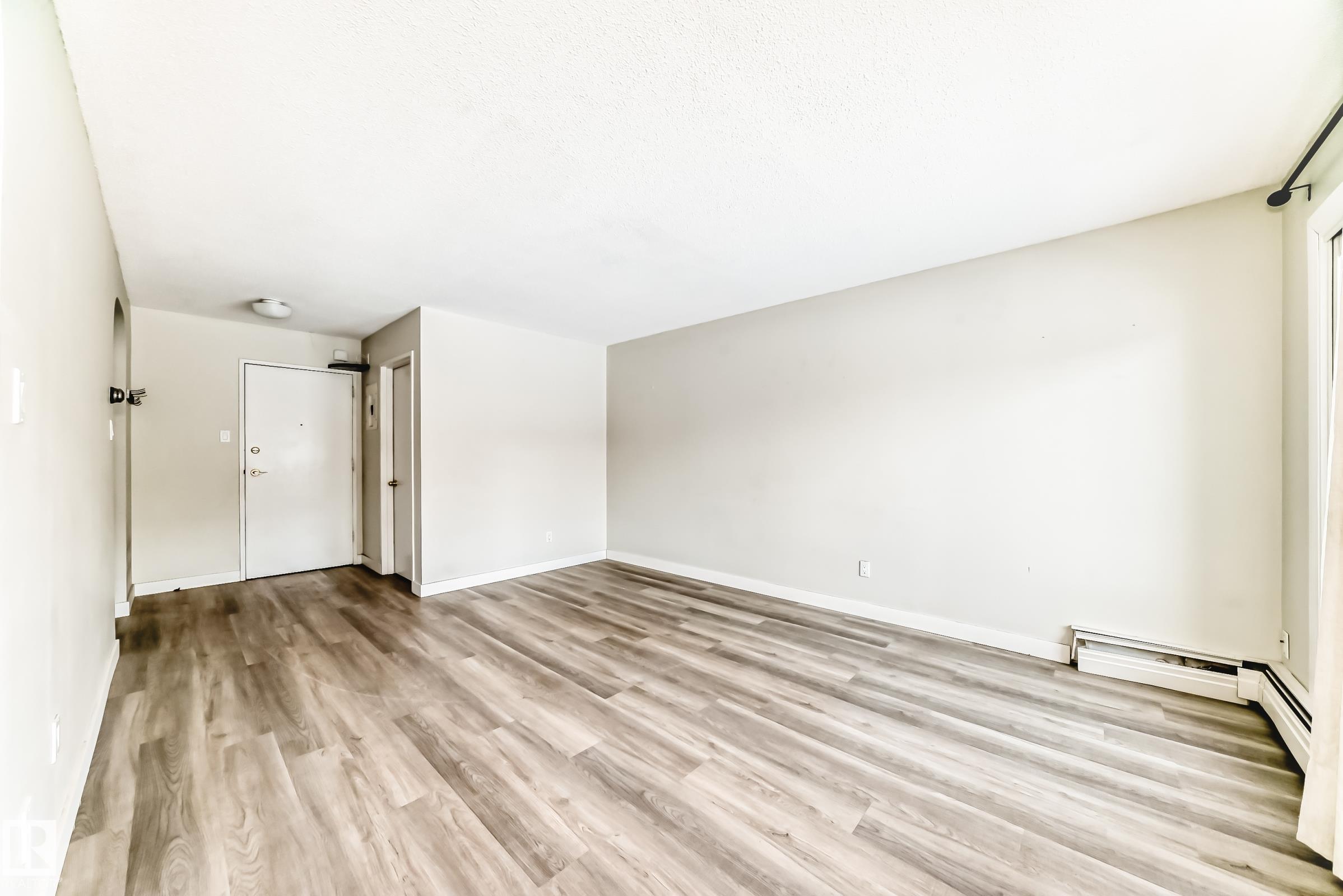 Photo 18 at 204 - 11420 40 Avenue NW, Royal Gardens, Edmonton