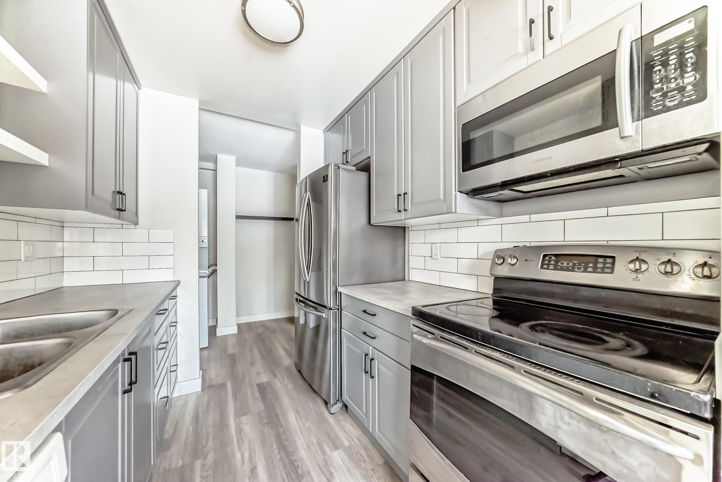 204 - 11420 40 Avenue NW, Royal Gardens, Edmonton