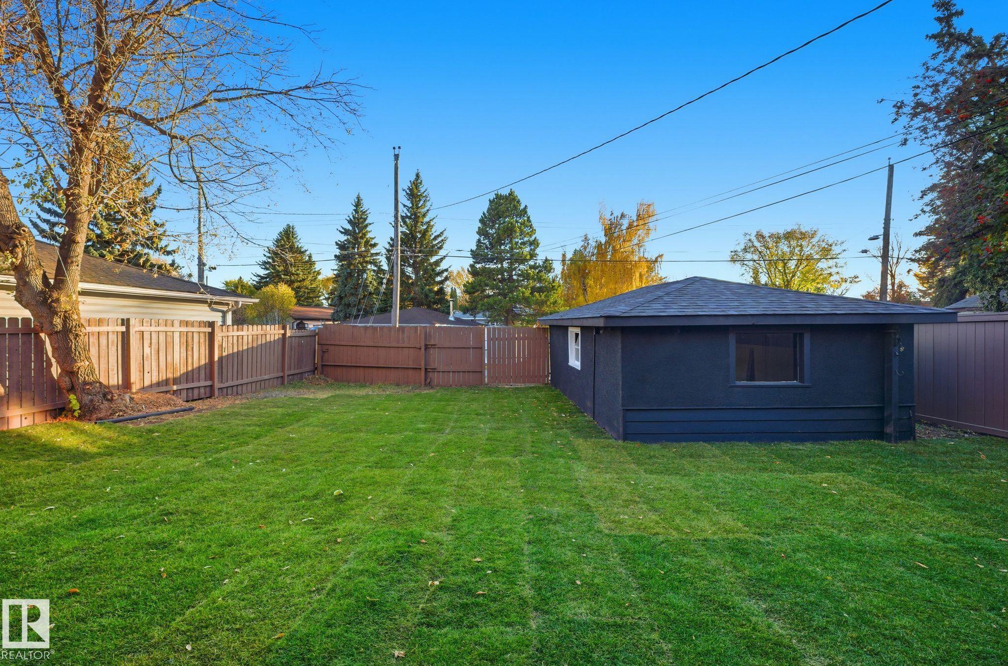 Photo 42 at 13507 124 Avenue NW, Dovercourt, Edmonton