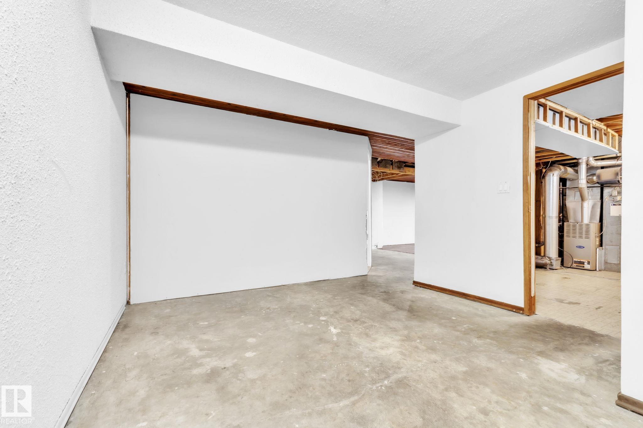 Photo 32 at 9208 99a Avenue, Morinville