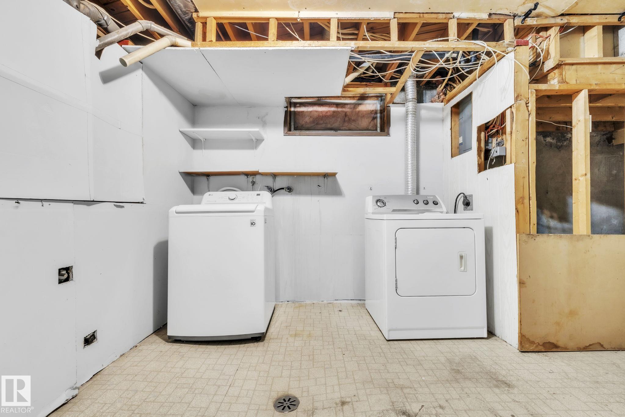 Photo 36 at 9208 99a Avenue, Morinville