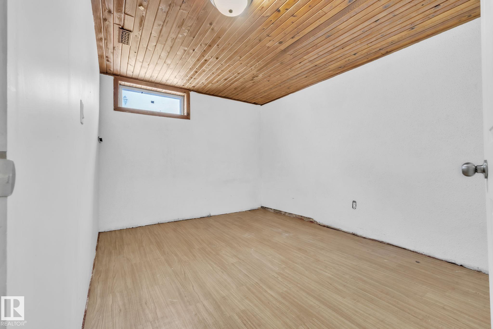 Photo 47 at 9208 99a Avenue, Morinville