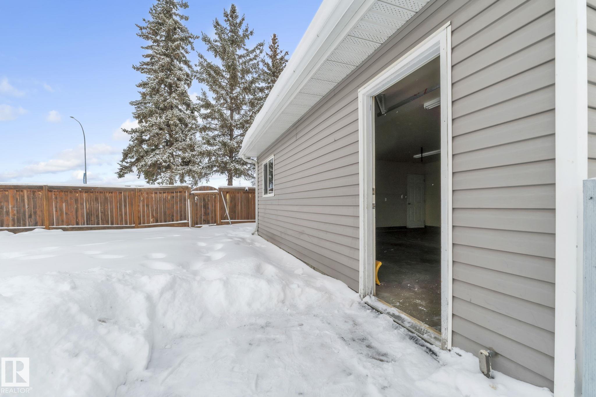 Photo 55 at 9208 99a Avenue, Morinville