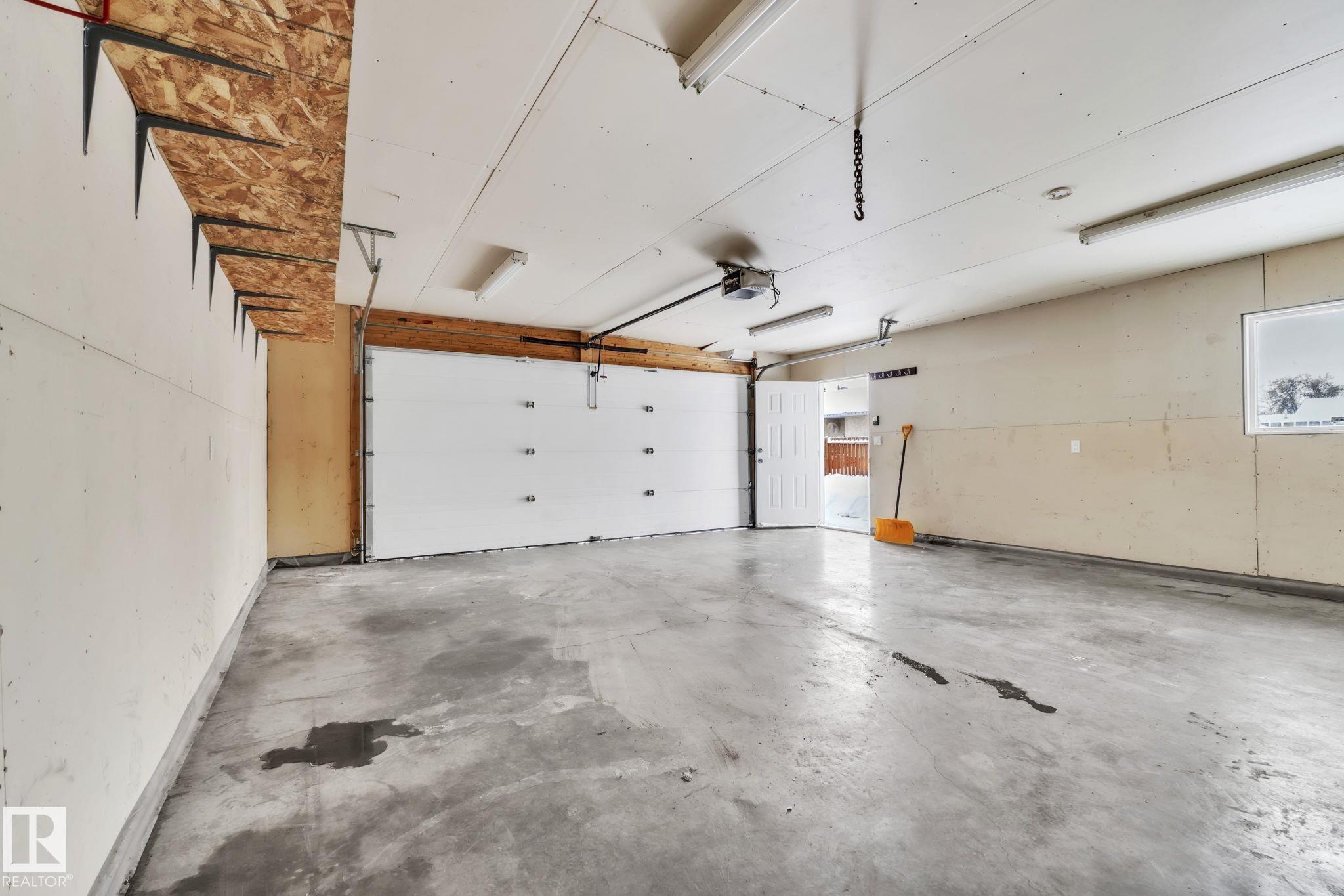 Photo 57 at 9208 99a Avenue, Morinville