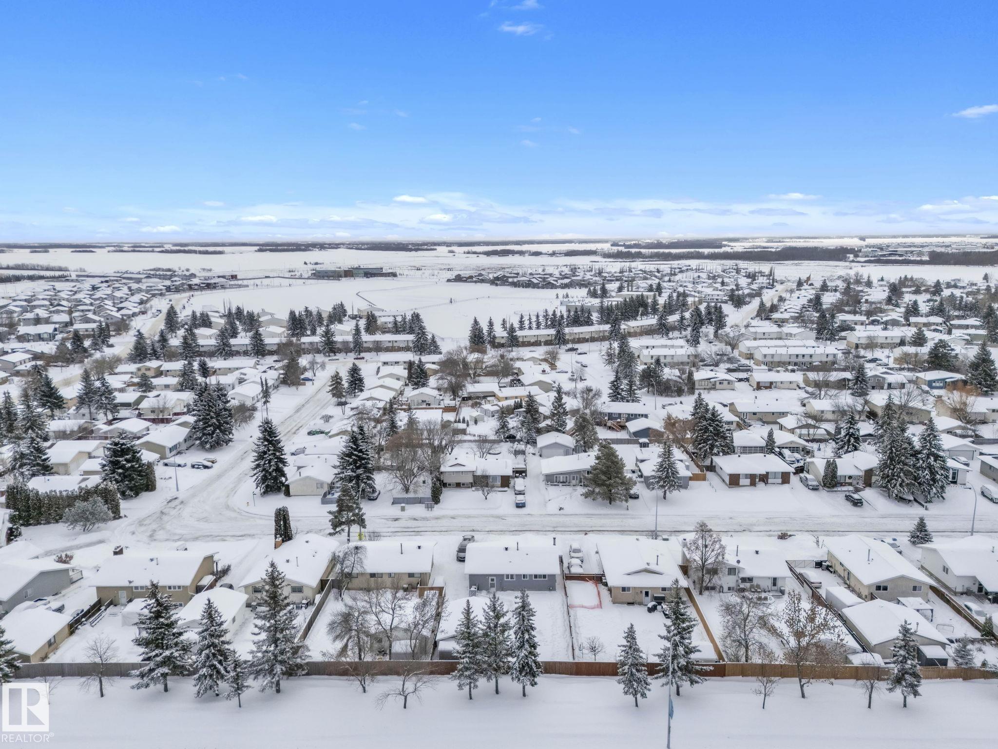 Photo 70 at 9208 99a Avenue, Morinville