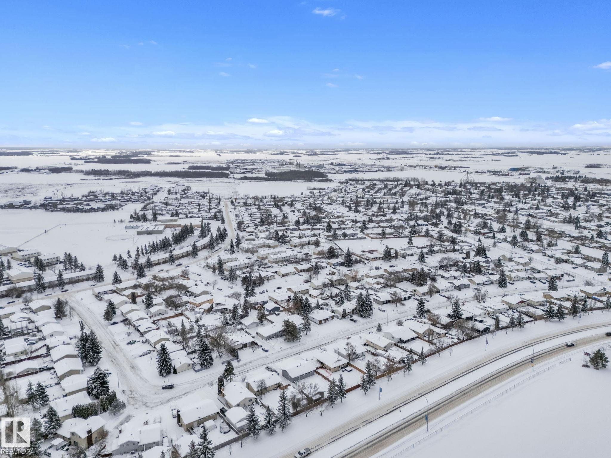 Photo 72 at 9208 99a Avenue, Morinville