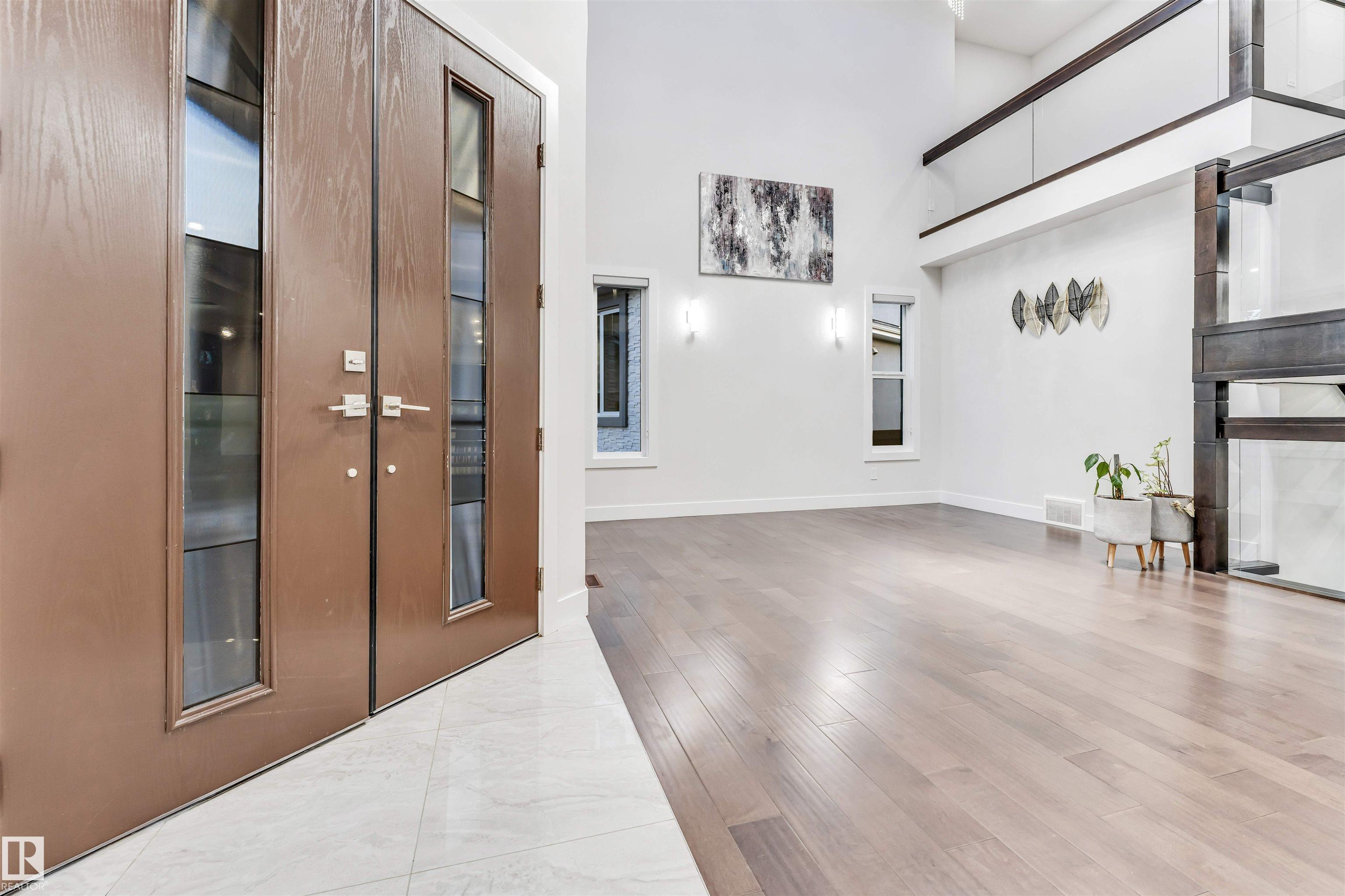 Photo 13 at 1935 19 Avenue NW, Laurel, Edmonton