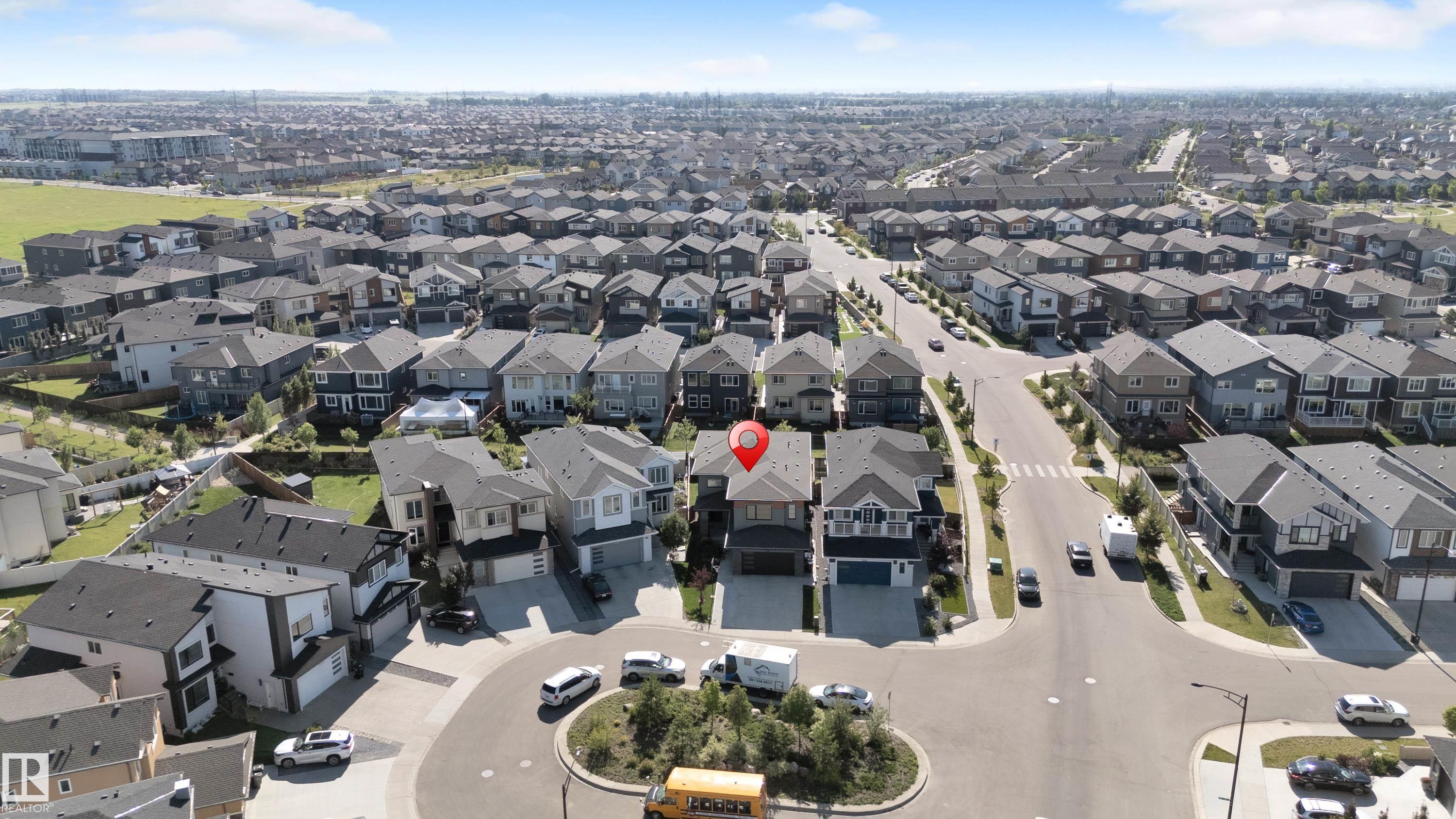 1935 19 Avenue NW, Laurel, Edmonton