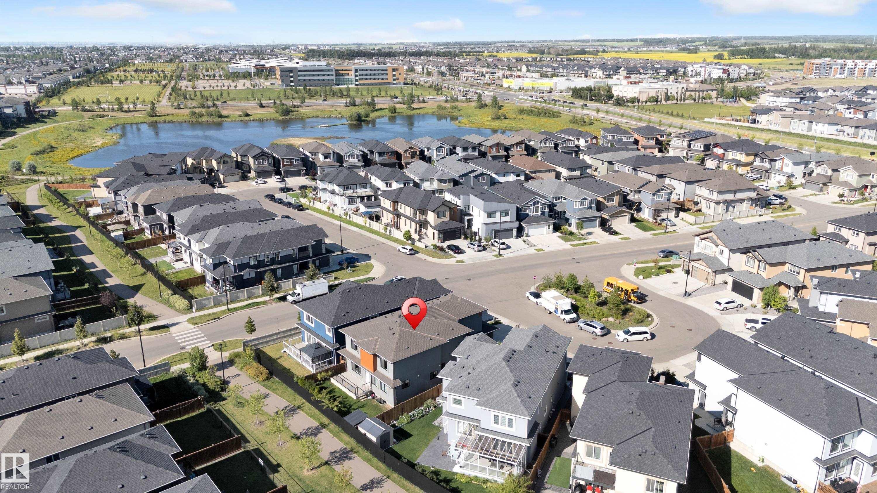 Photo 6 at 1935 19 Avenue NW, Laurel, Edmonton