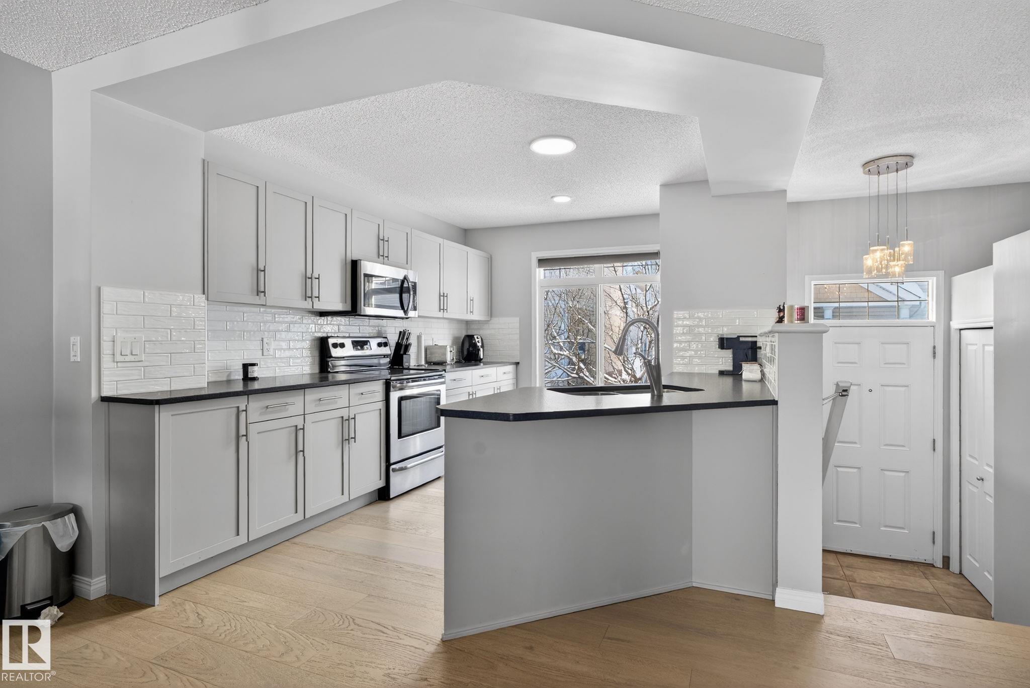 Picture for #60 1804 70 ST SW