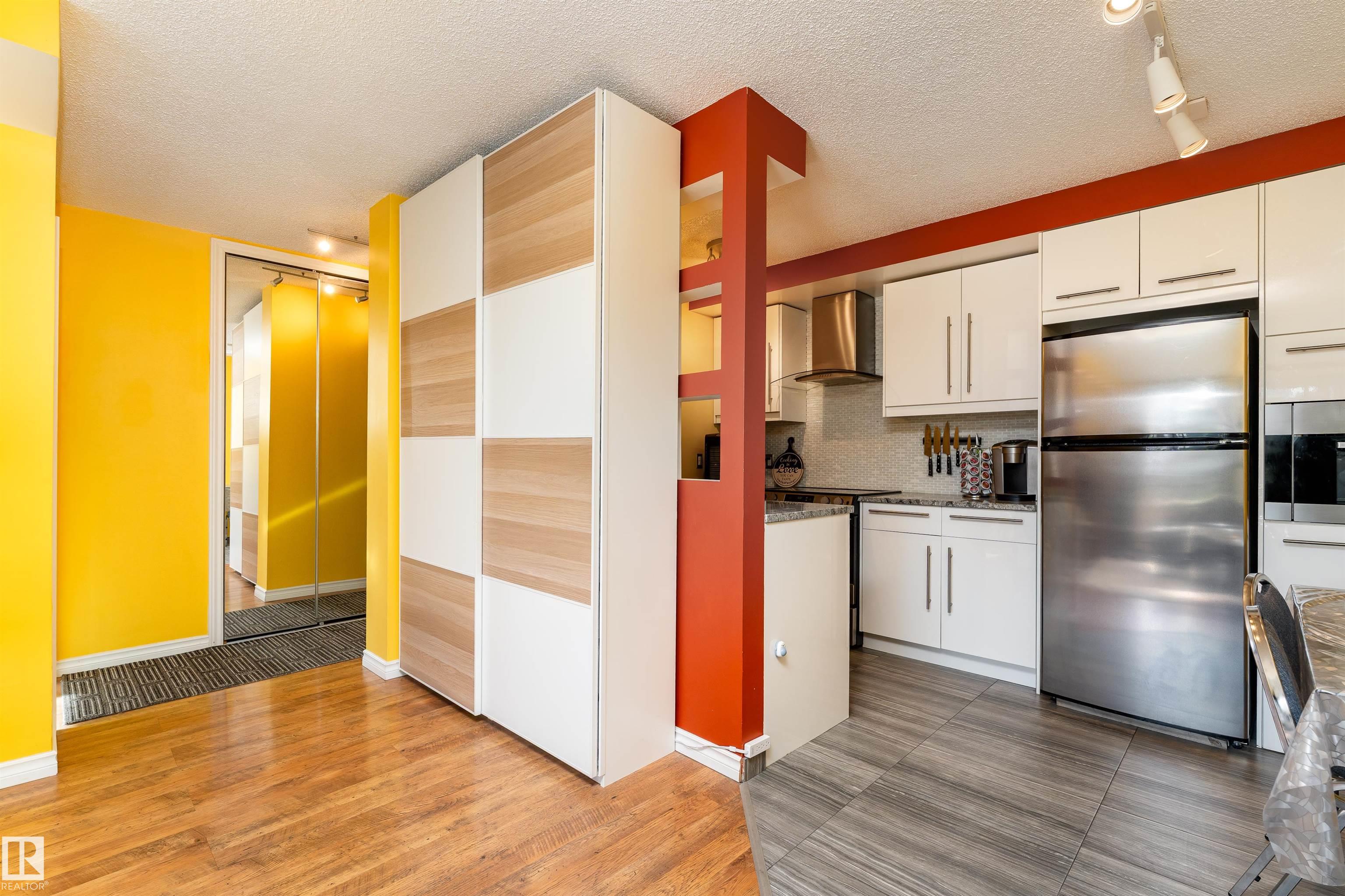 Photo 20 at 604 - 9028 Jasper Avenue NW, Boyle Street, Edmonton