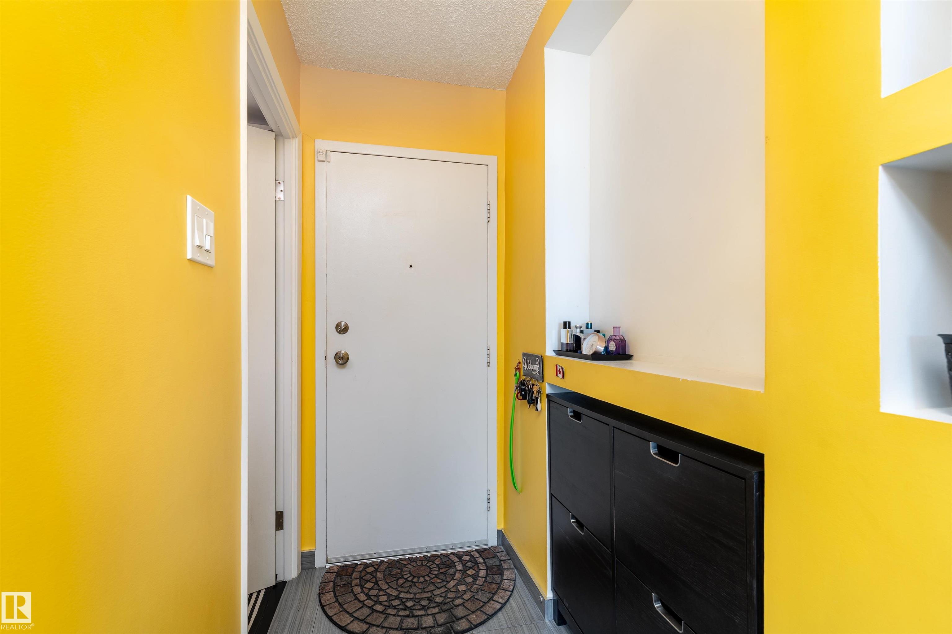 Photo 6 at 604 - 9028 Jasper Avenue NW, Boyle Street, Edmonton