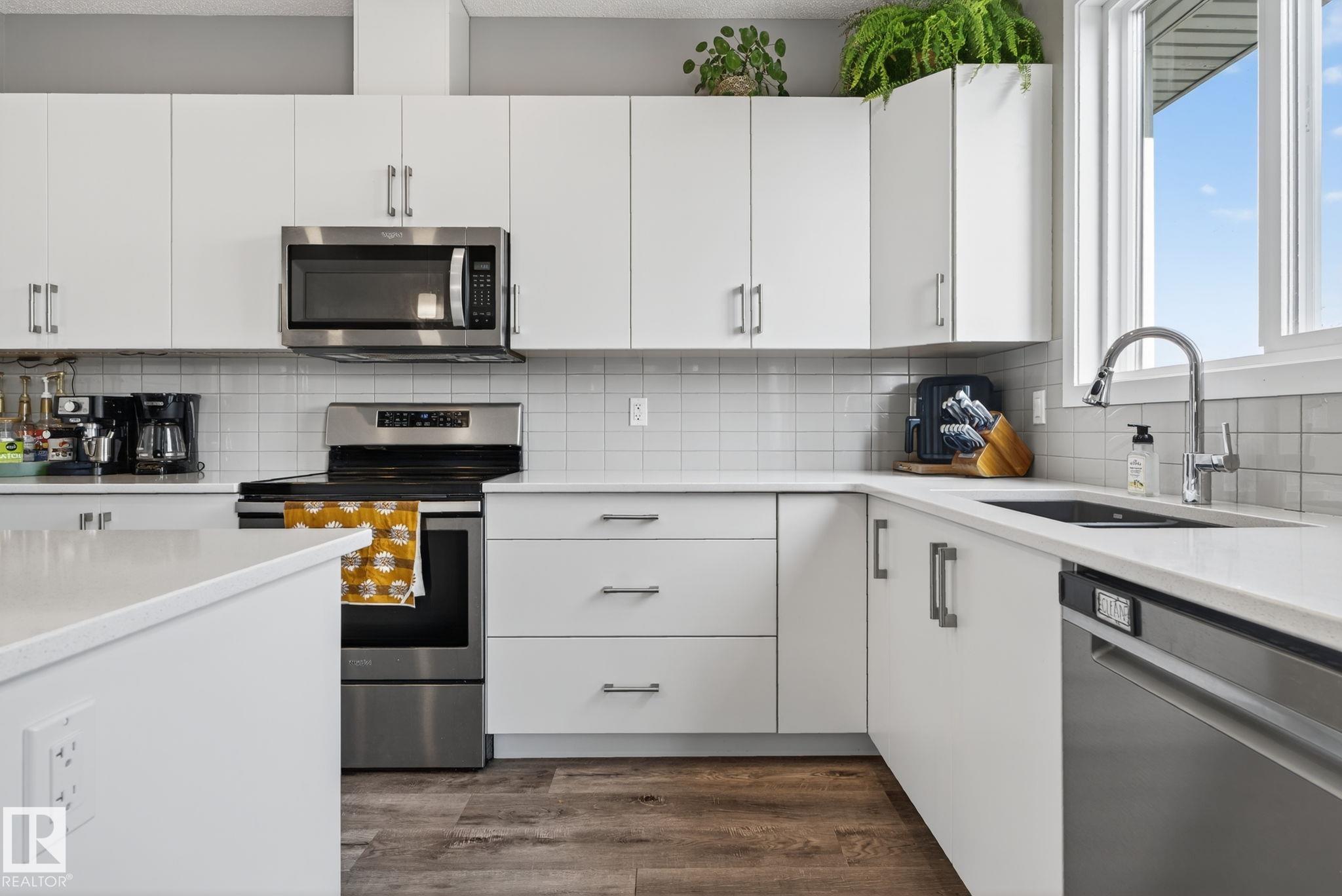 Photo 23 at 211 Sturtz Bend, Southfork, Leduc