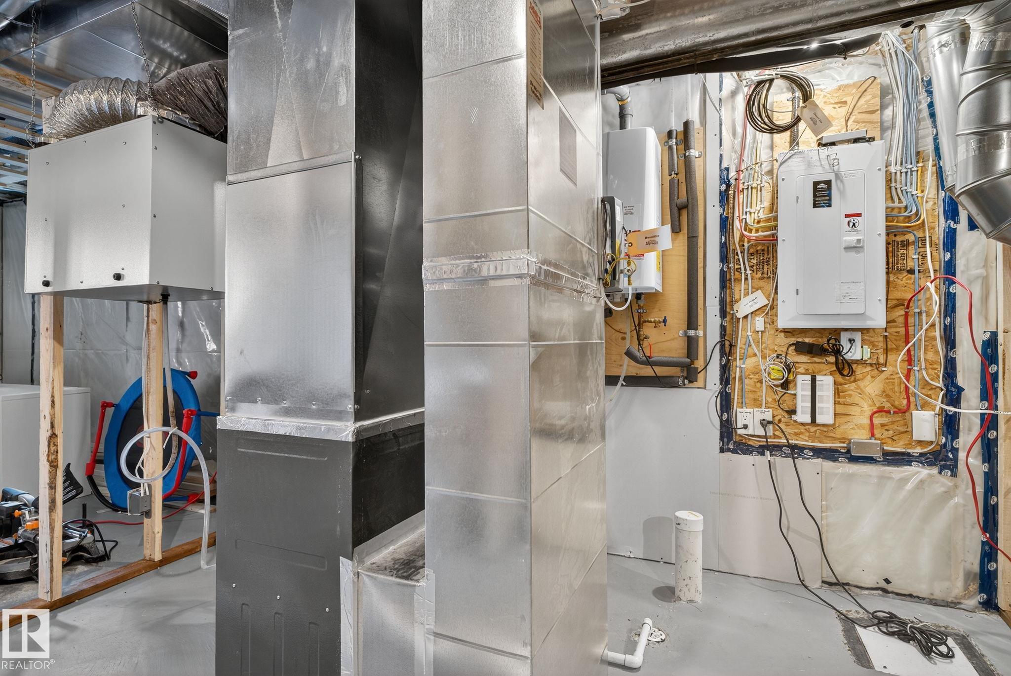 Photo 59 at 211 Sturtz Bend, Southfork, Leduc