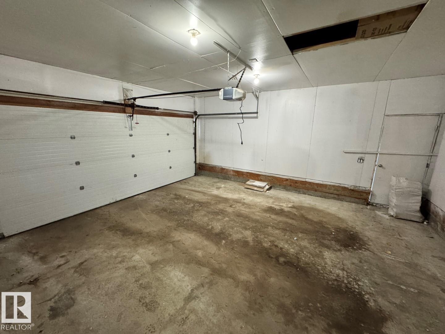 Photo 29 at 18404 66 Avenue NW, Ormsby Place, Edmonton