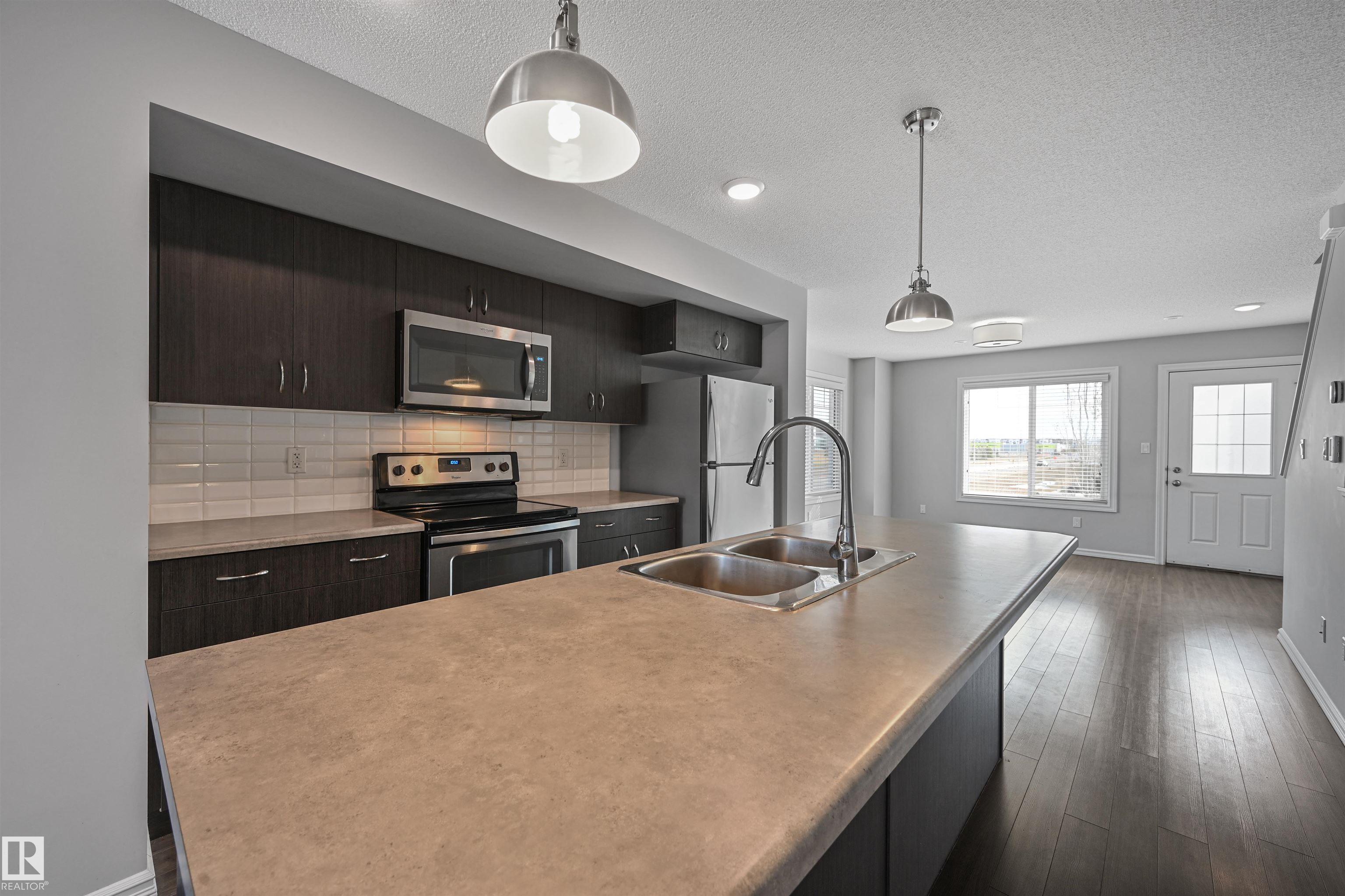 Photo 10 at 34 - 2215 24 Street NW, Laurel, Edmonton