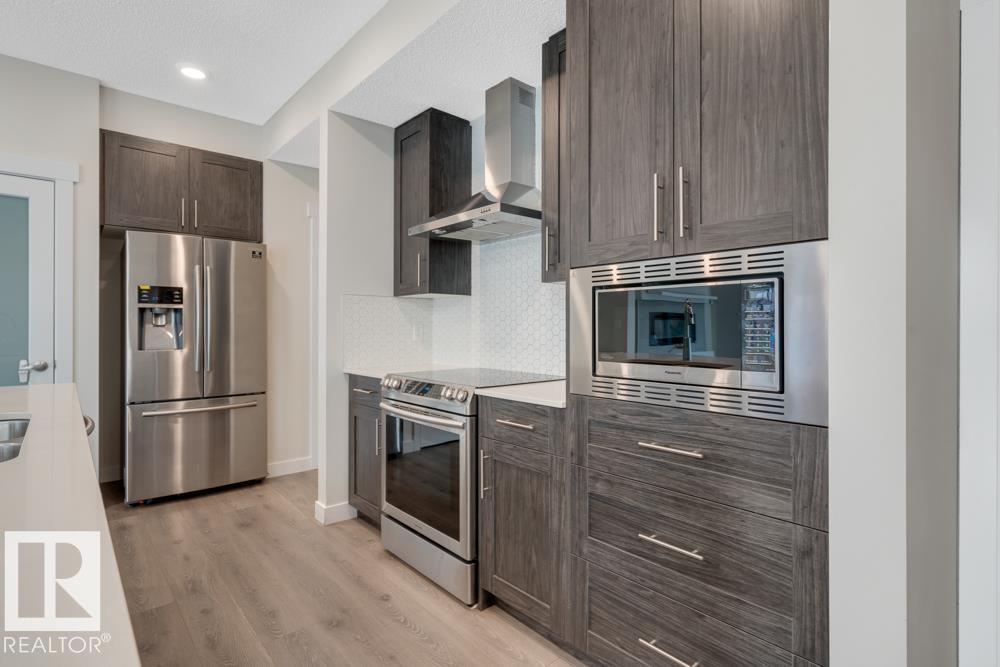 4250 Chichak Close SW, Chappelle Area, Edmonton