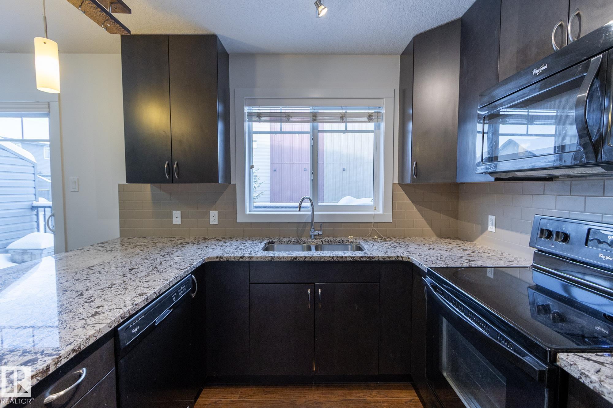 Photo 18 at 14 - 9515 160 Avenue NW, Eaux Claires, Edmonton